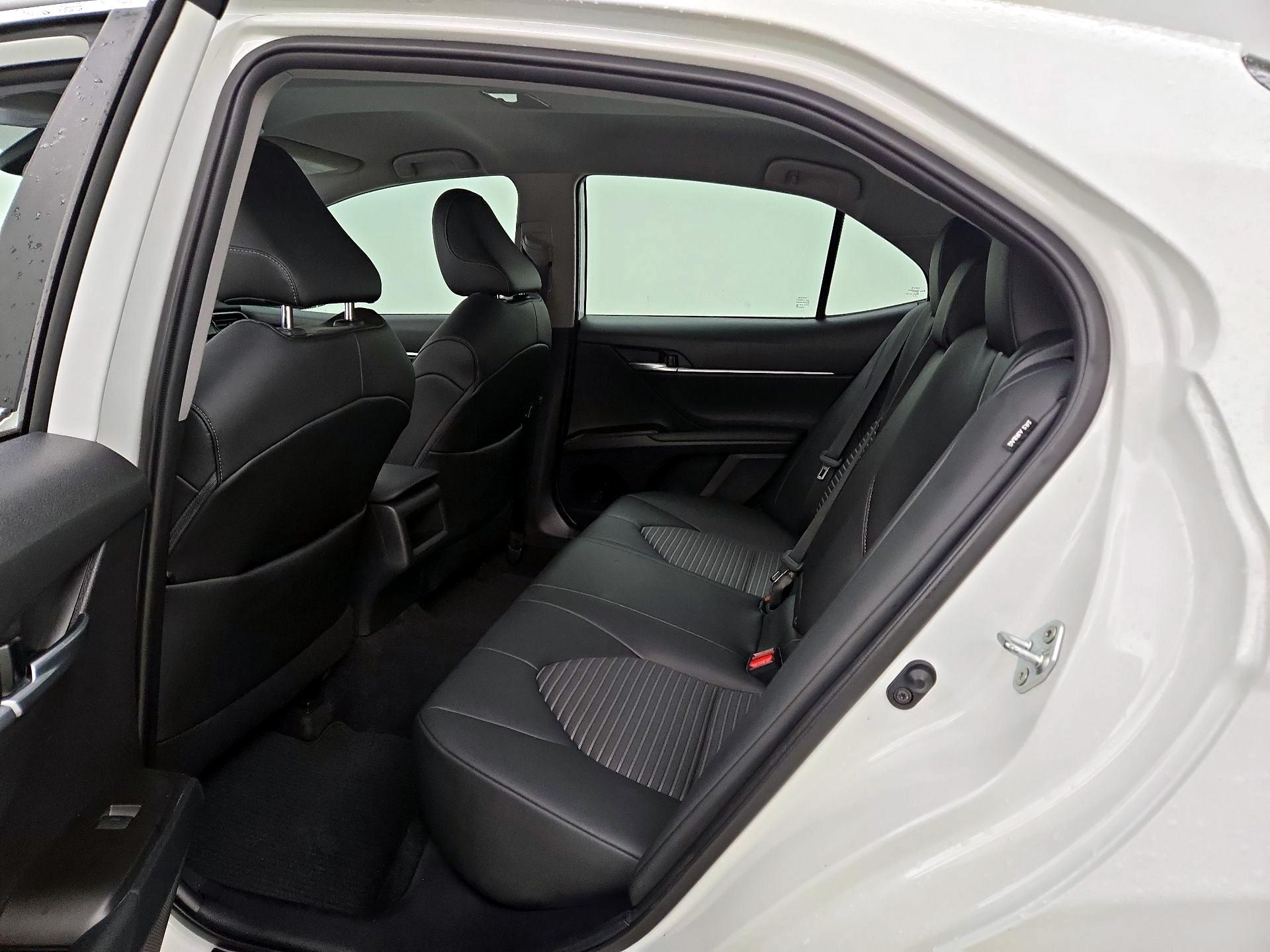 Thumbnail: 2021 Toyota Camry - 19