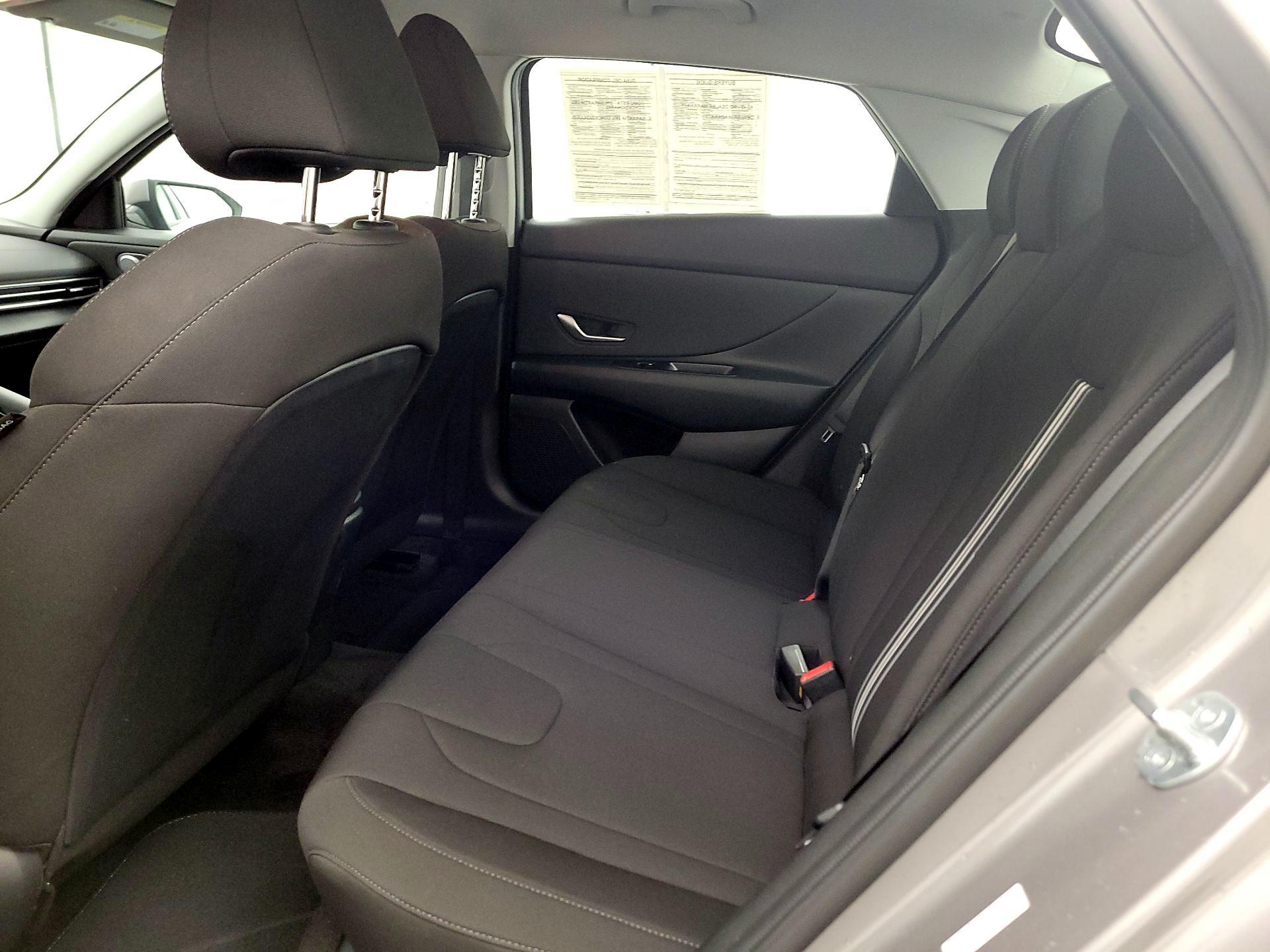 Thumbnail: 2023 Hyundai Elantra - 19