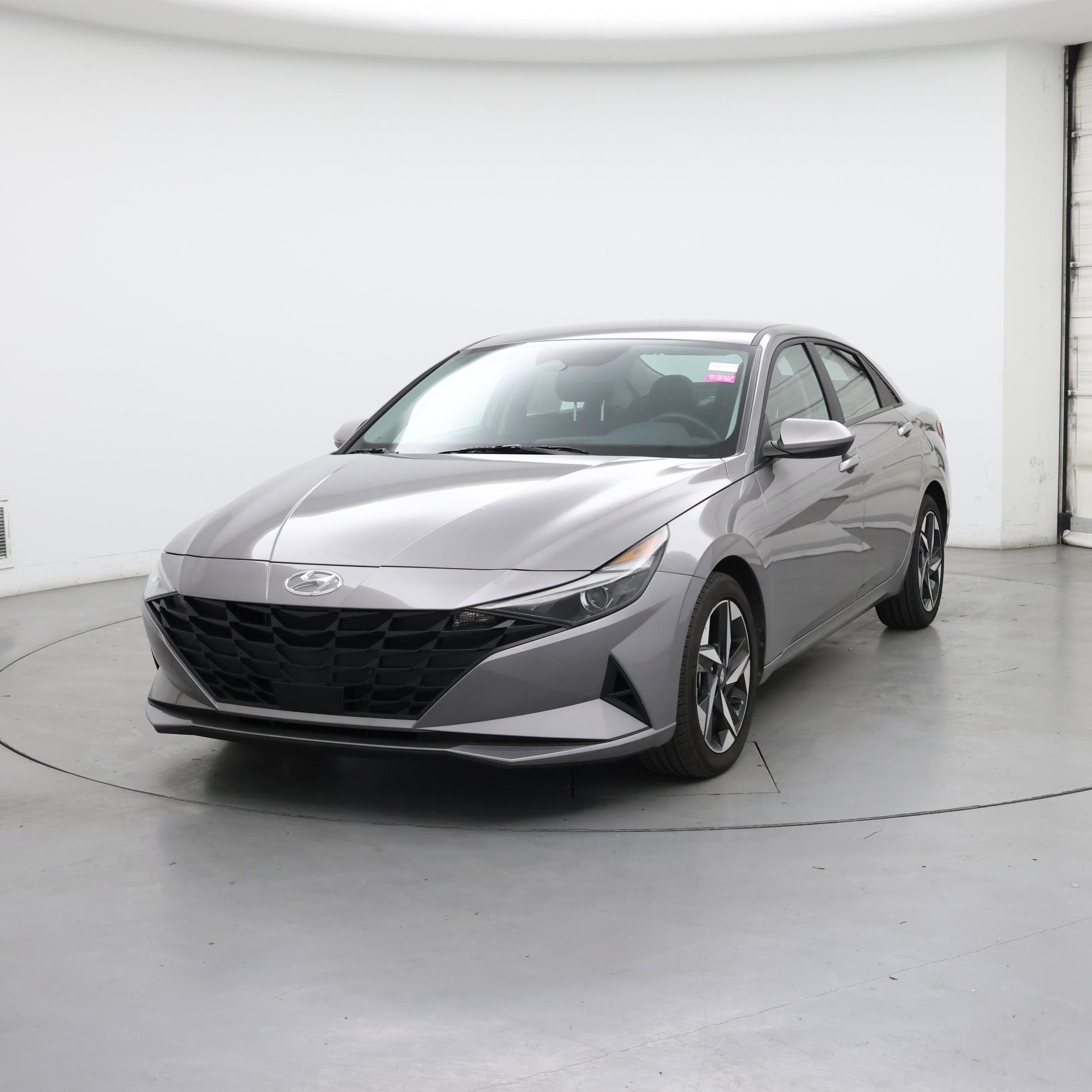 Thumbnail: 2023 Hyundai Elantra - 4