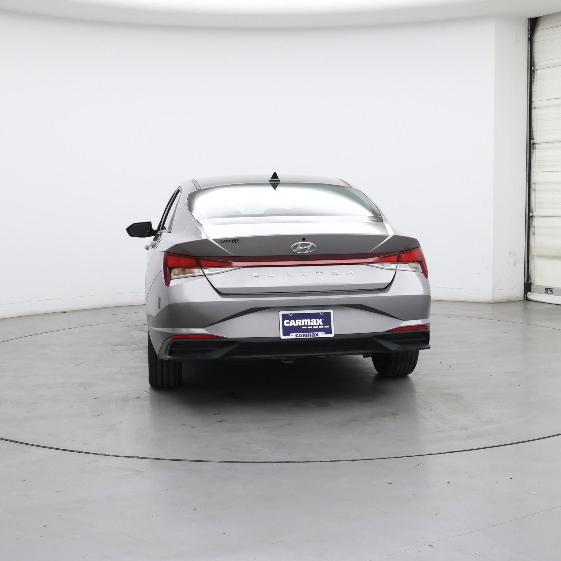 Thumbnail: 2023 Hyundai Elantra - 6