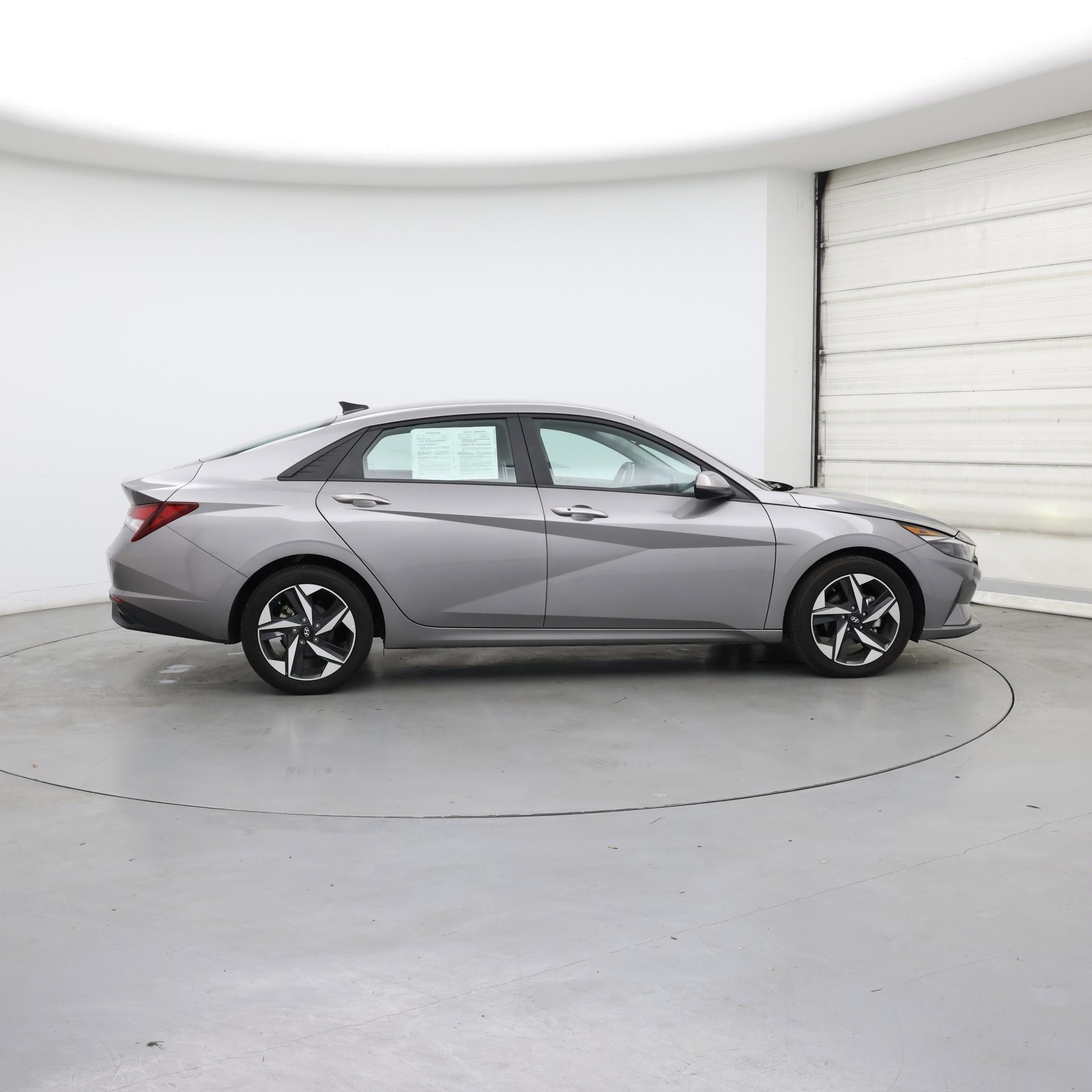 Thumbnail: 2023 Hyundai Elantra - 7