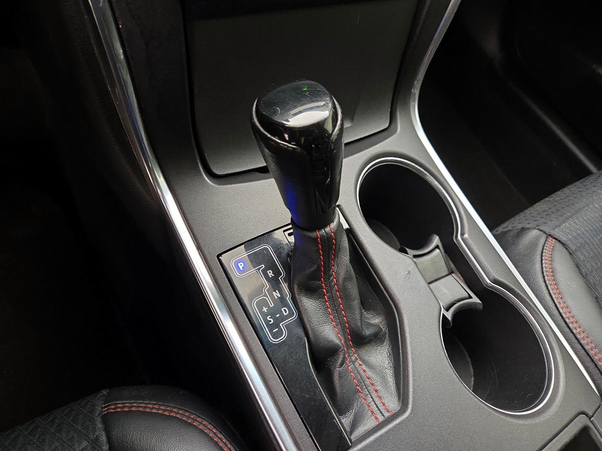 Thumbnail: 2015 Toyota Camry - 17