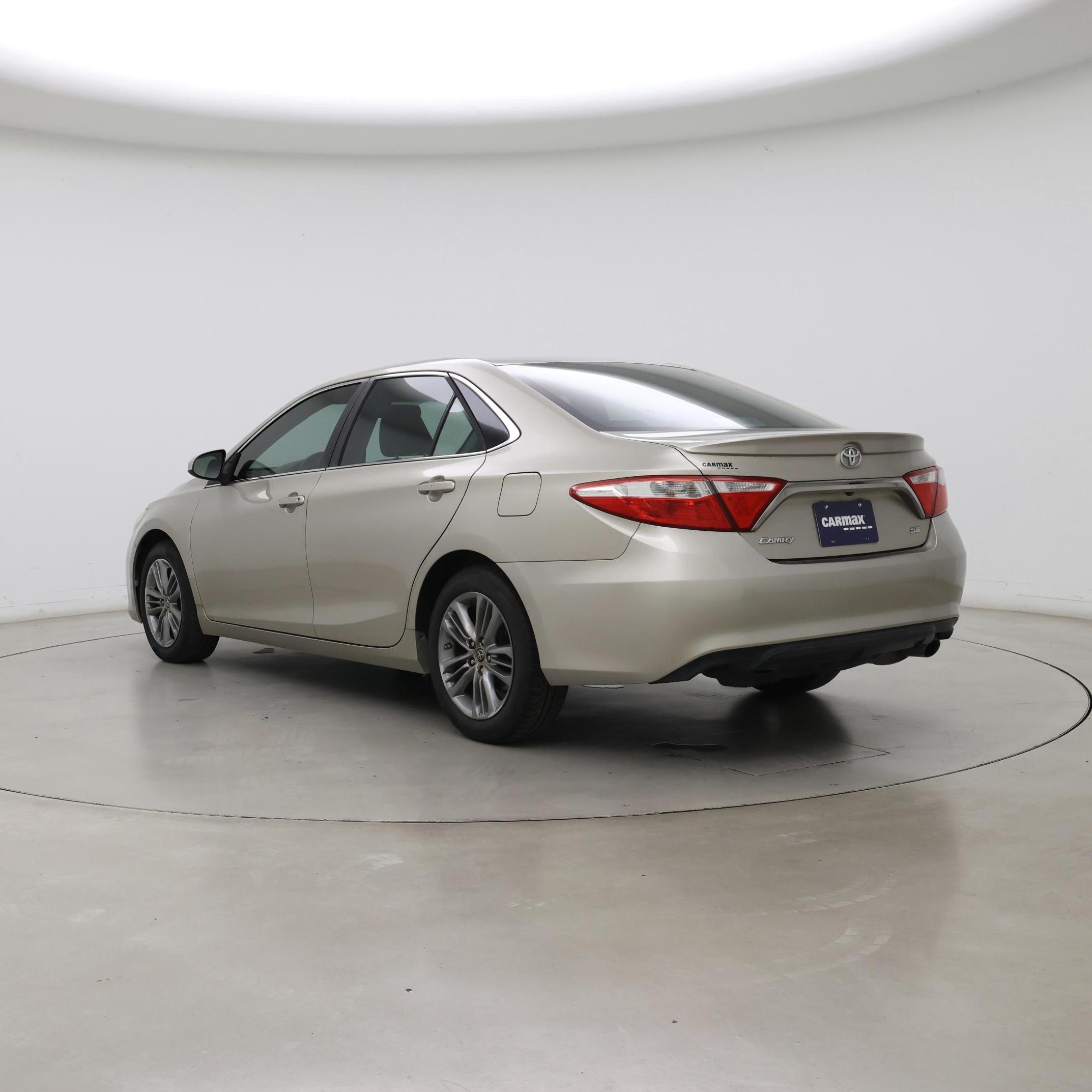 Thumbnail: 2015 Toyota Camry - 2