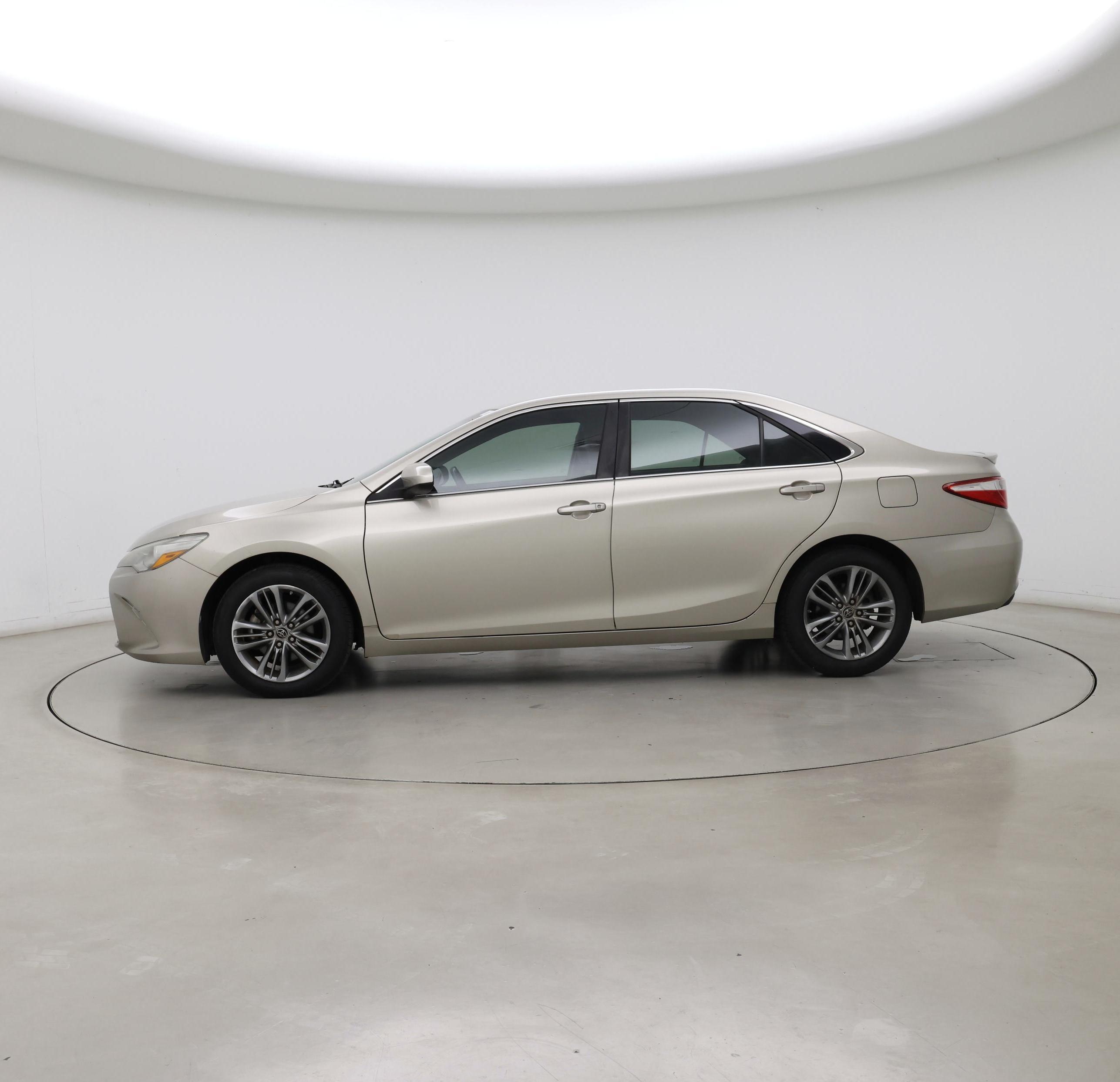 Thumbnail: 2015 Toyota Camry - 3