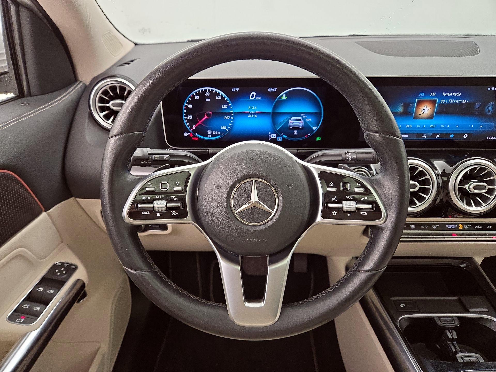 Thumbnail: 2021 Mercedes-Benz GLA - 10