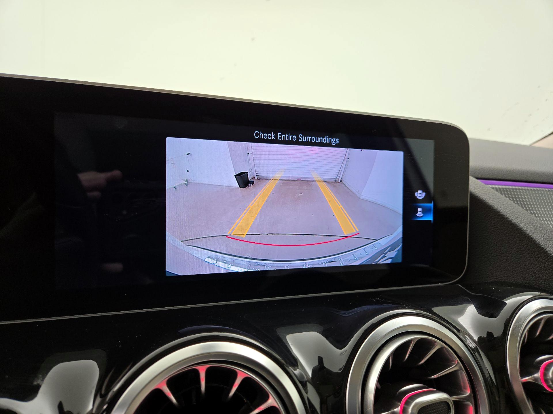 Thumbnail: 2021 Mercedes-Benz GLA - 14