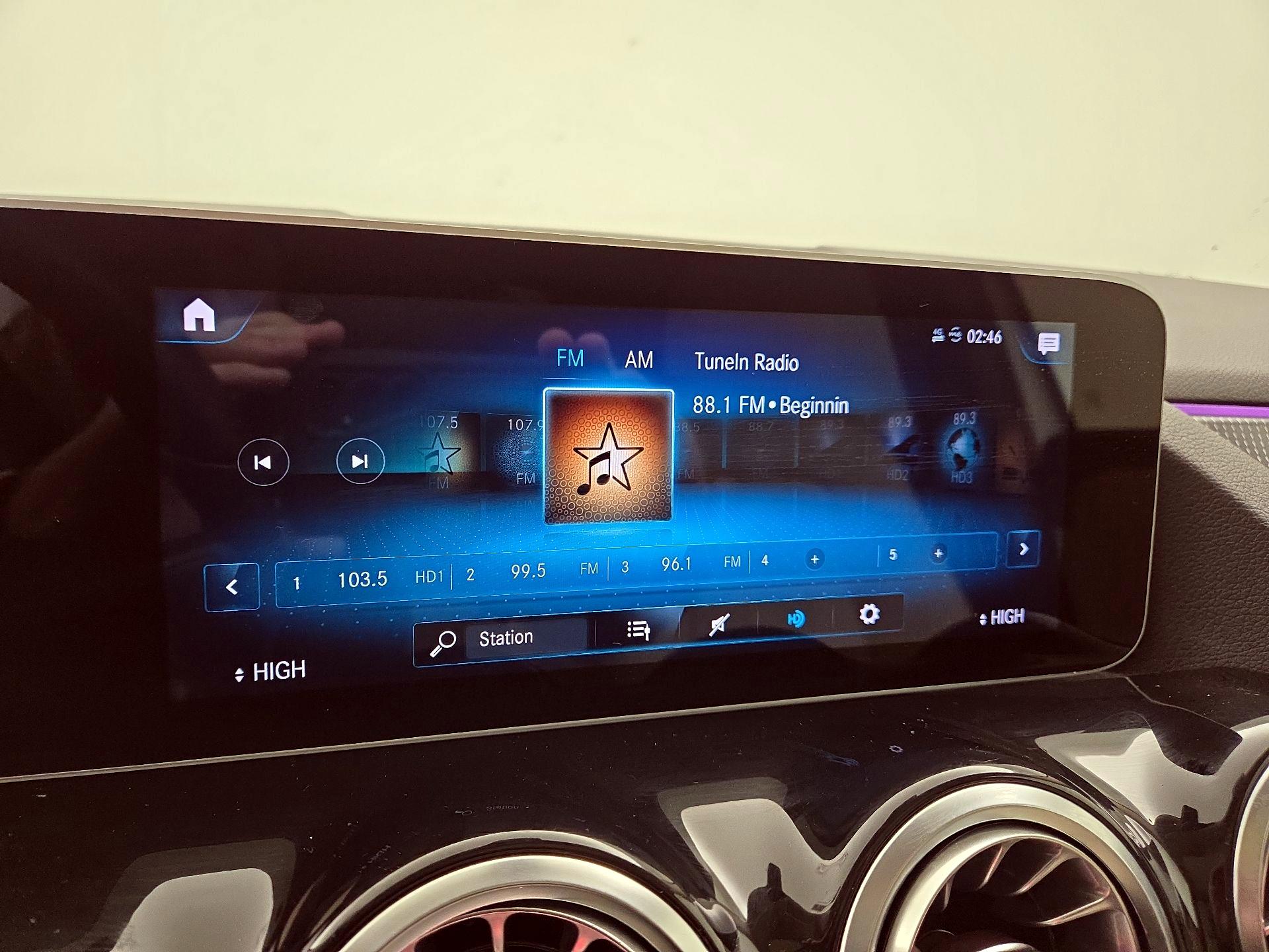 Thumbnail: 2021 Mercedes-Benz GLA - 15