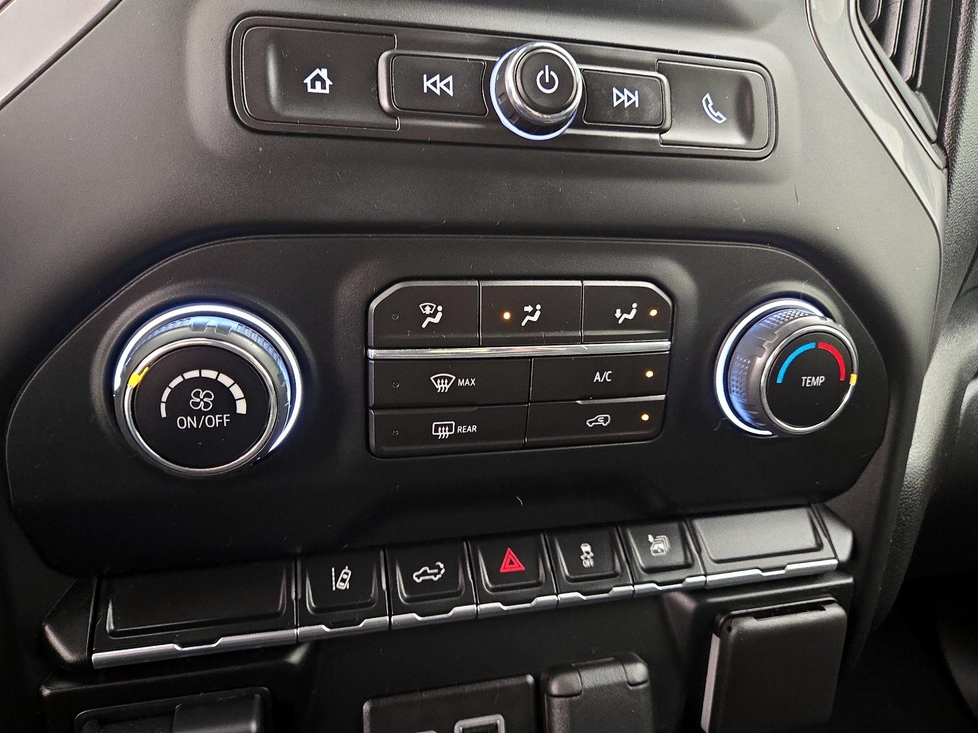 Thumbnail: 2024 Chevrolet Silverado 2500 - 16