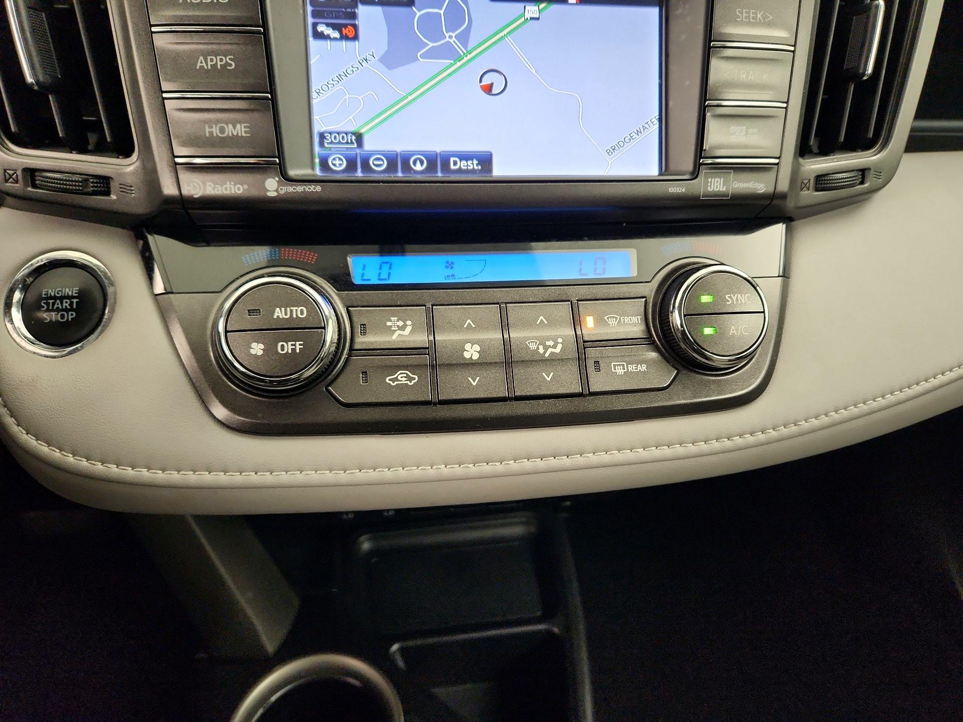 Thumbnail: 2014 Toyota RAV4 - 17