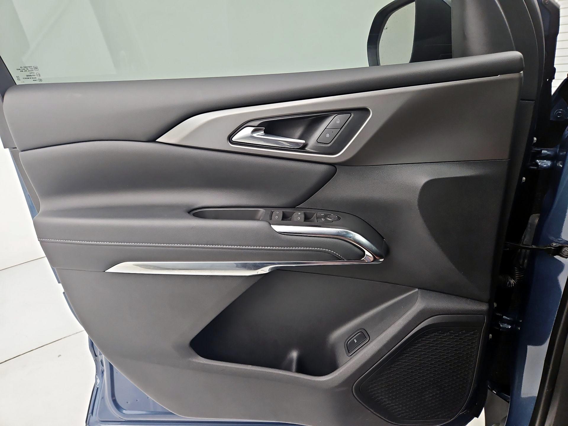 Thumbnail: 2024 Chevrolet Traverse - 12