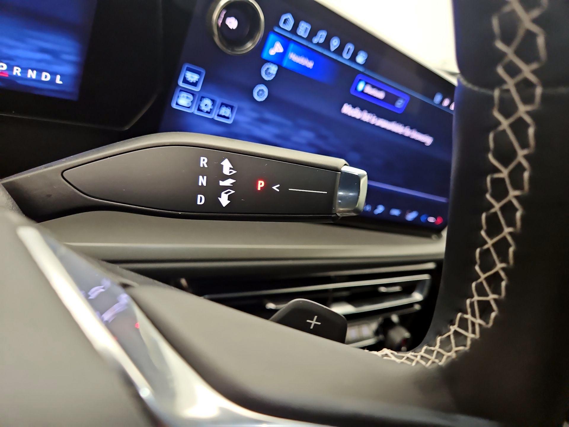 Thumbnail: 2024 Chevrolet Traverse - 17