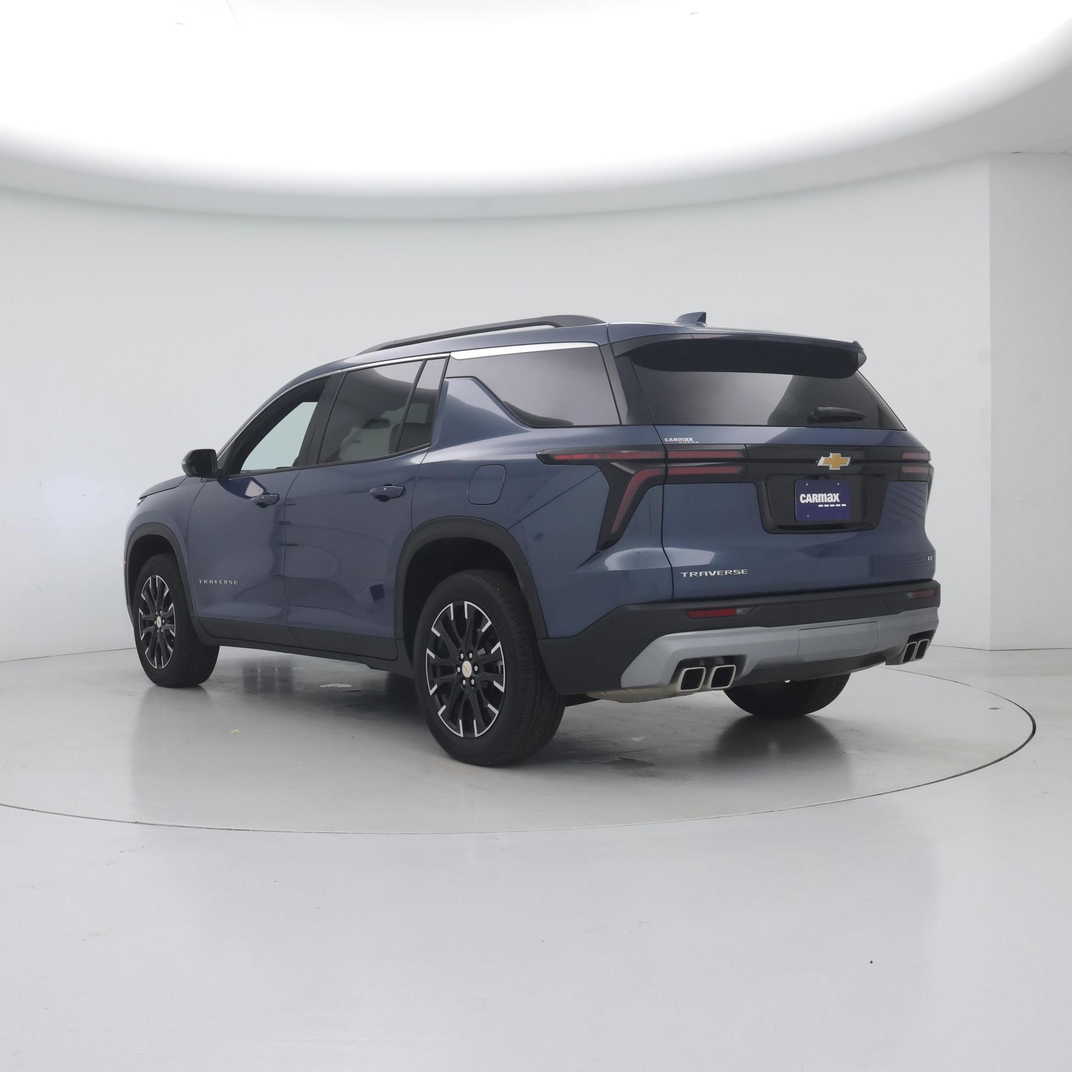 Thumbnail: 2024 Chevrolet Traverse - 2