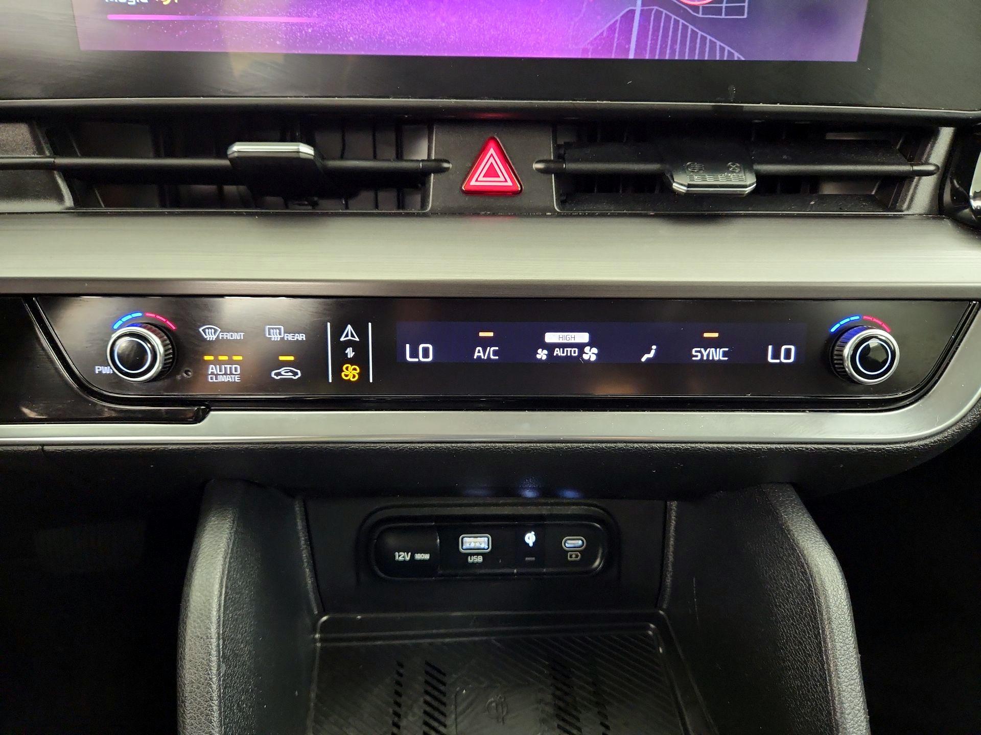 Thumbnail: 2024 Kia Sportage - 17