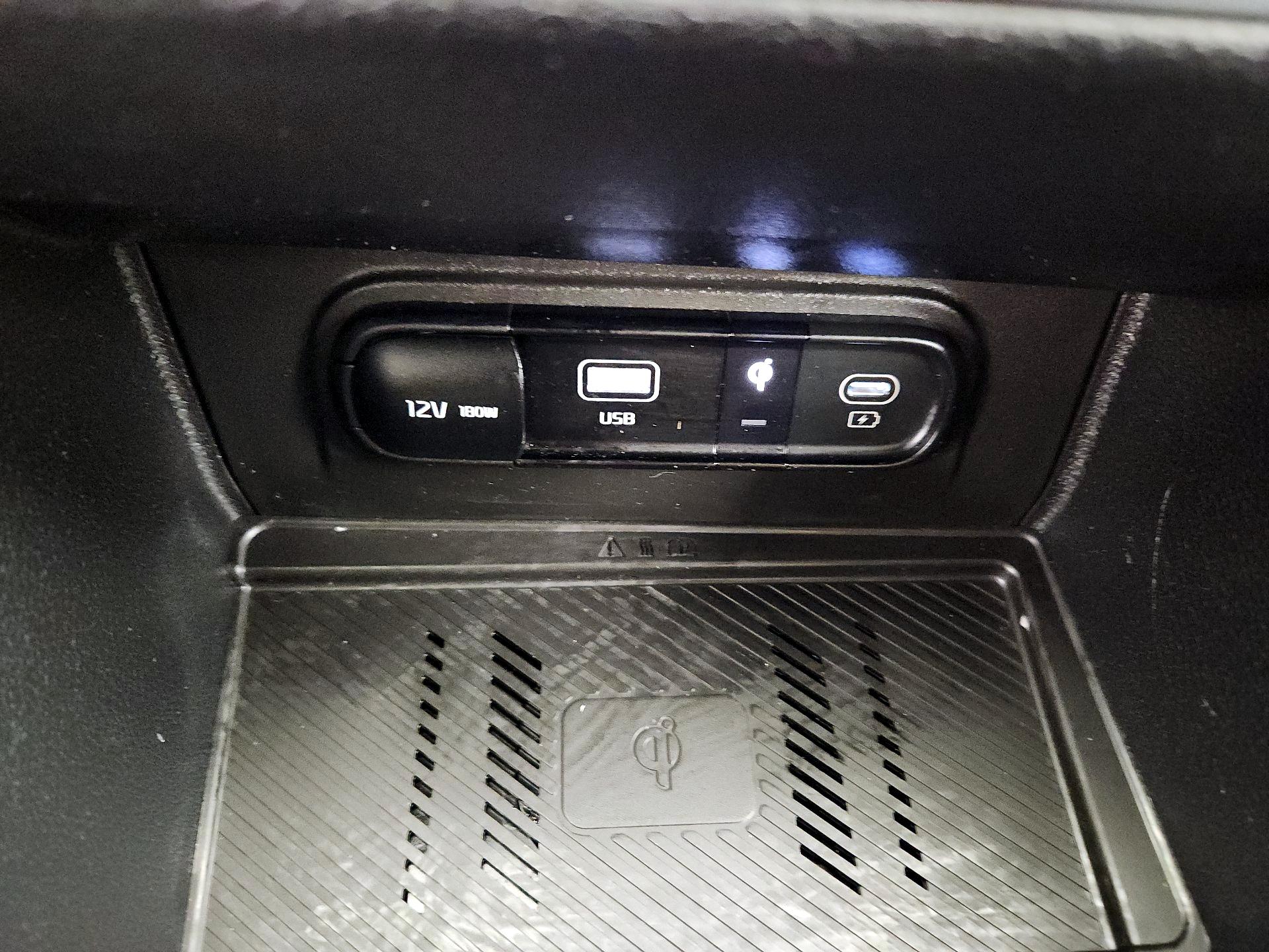 Thumbnail: 2024 Kia Sportage - 19