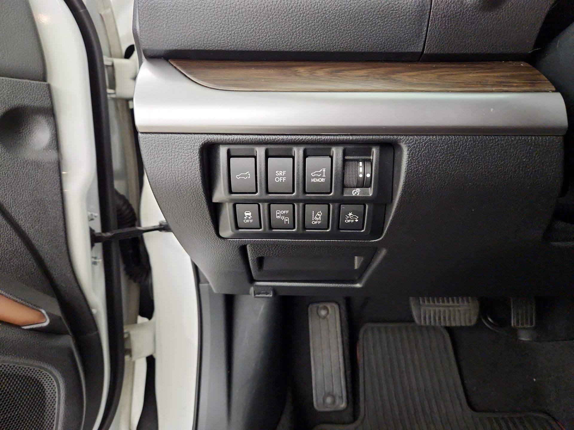 Thumbnail: 2017 Subaru Outback - 13