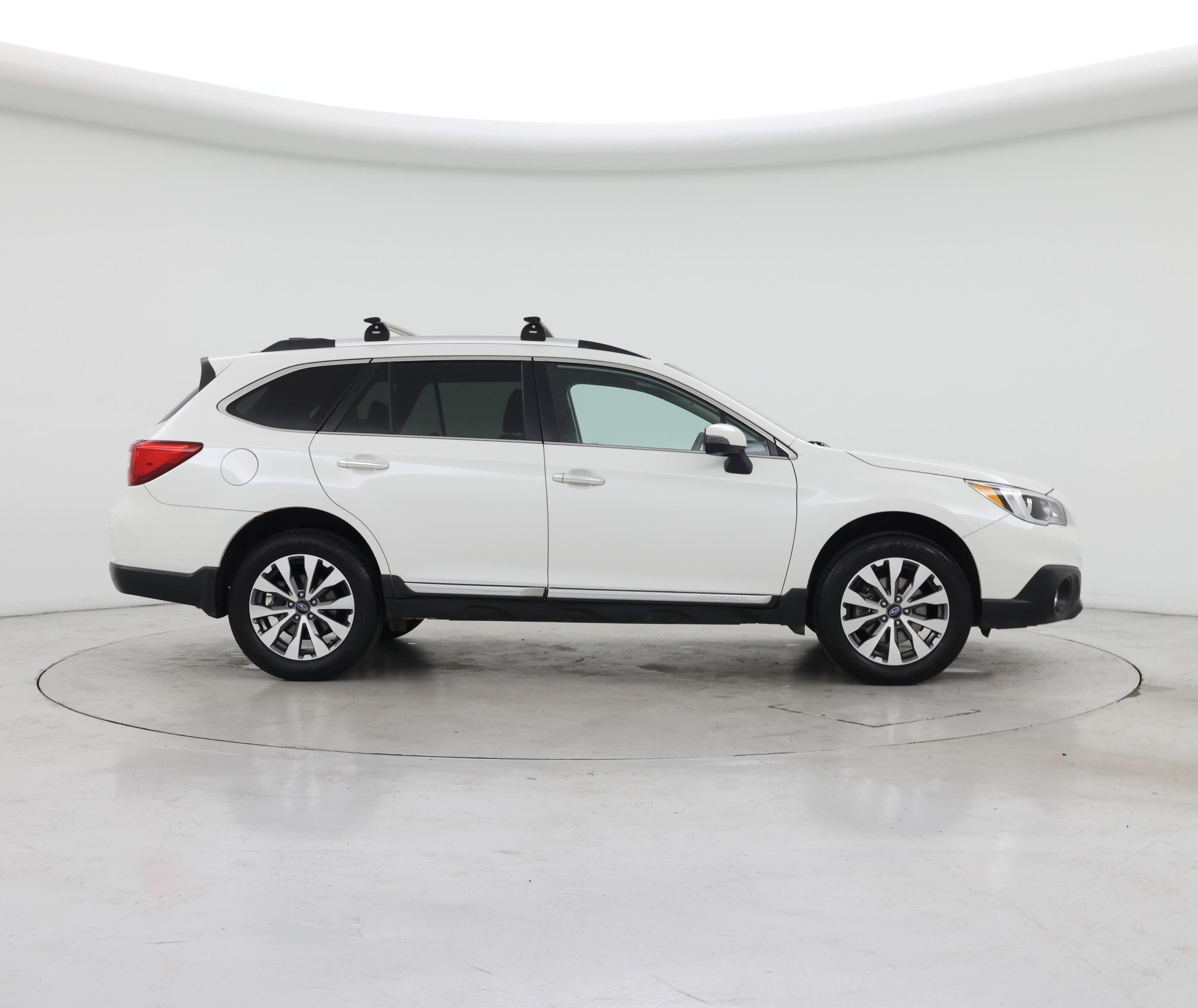 Thumbnail: 2017 Subaru Outback - 7