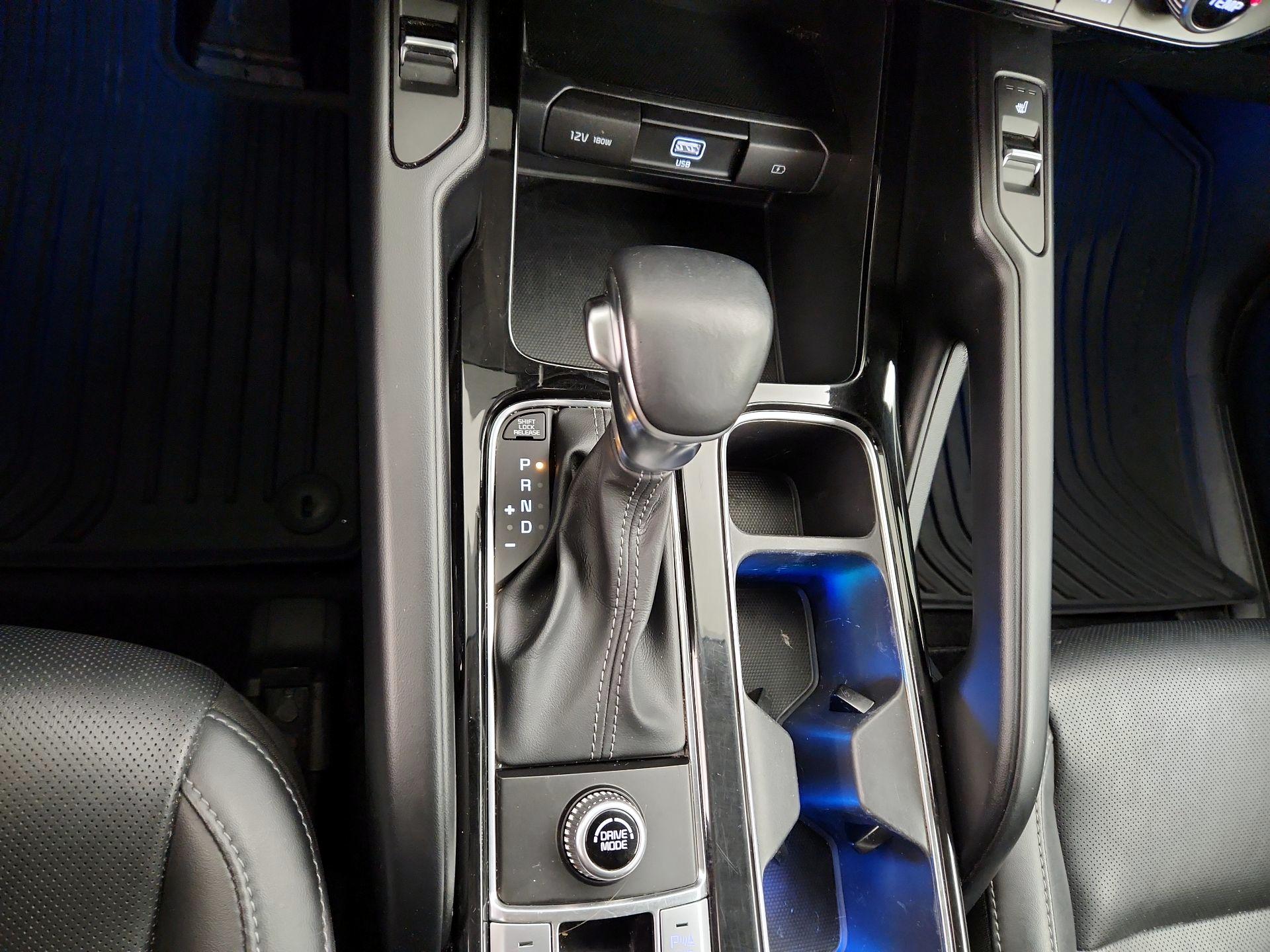 Thumbnail: 2021 Kia Telluride - 17