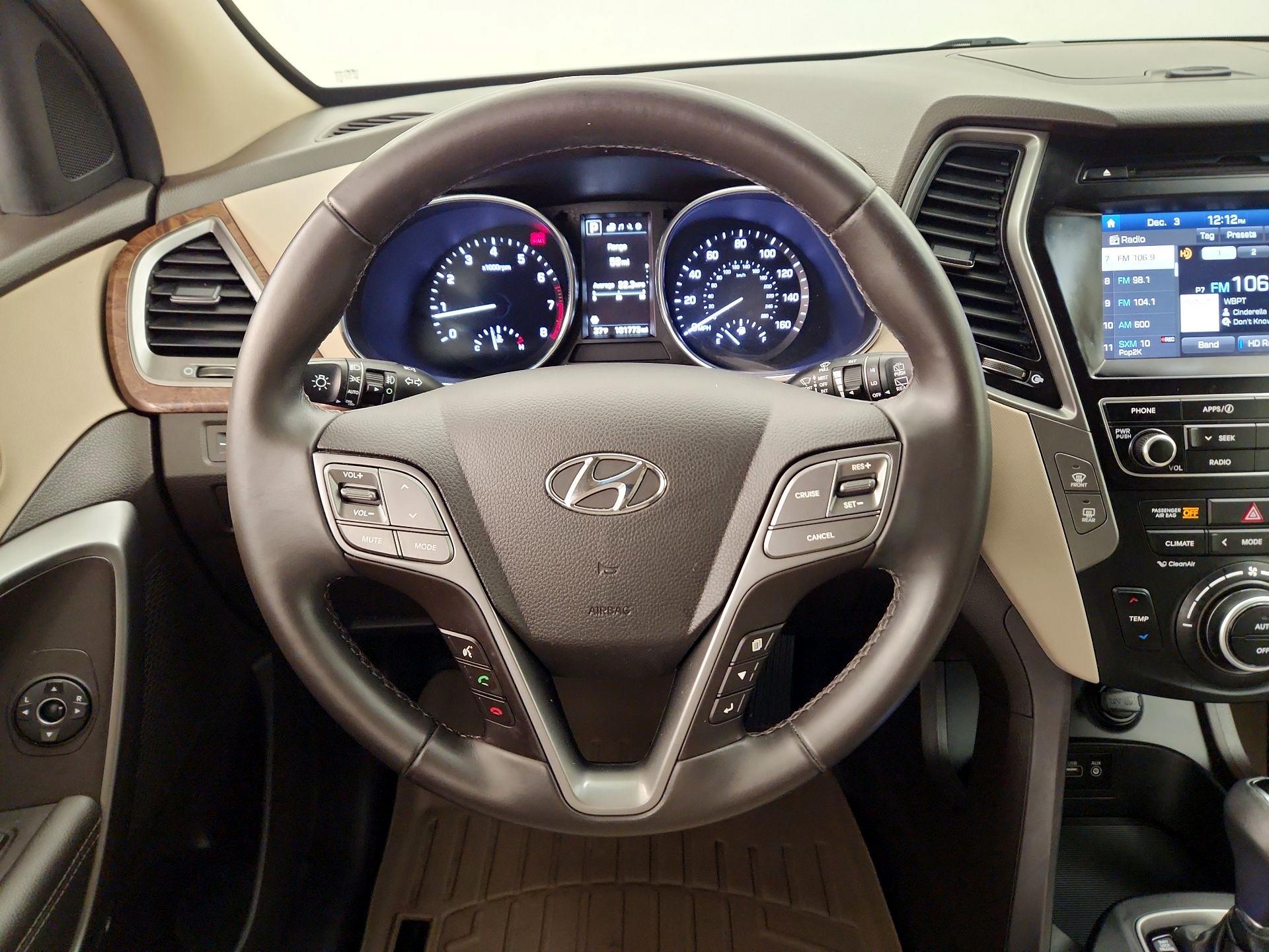 Thumbnail: 2018 Hyundai Santa Fe - 10