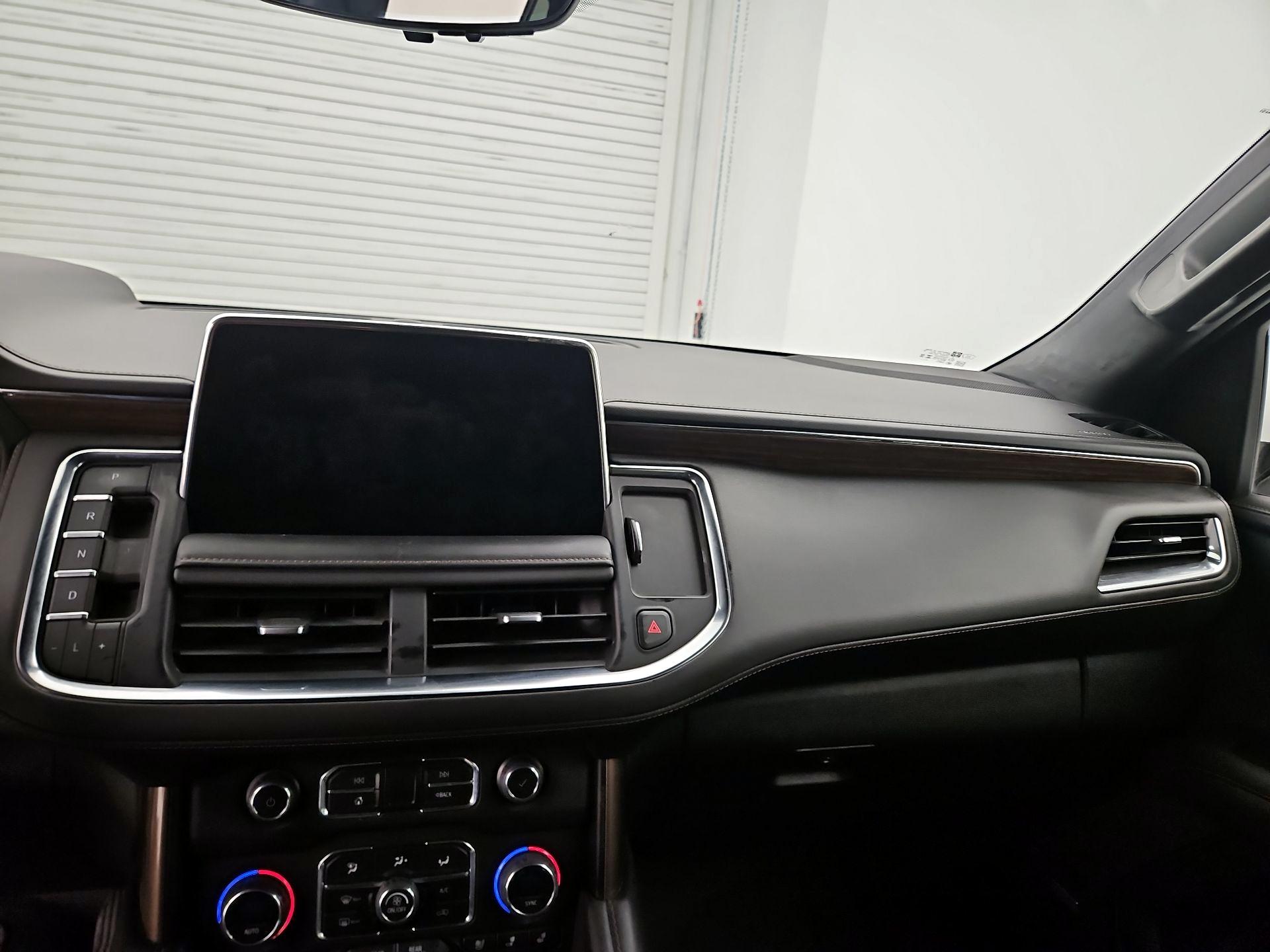 Thumbnail: 2023 Chevrolet Tahoe - 9