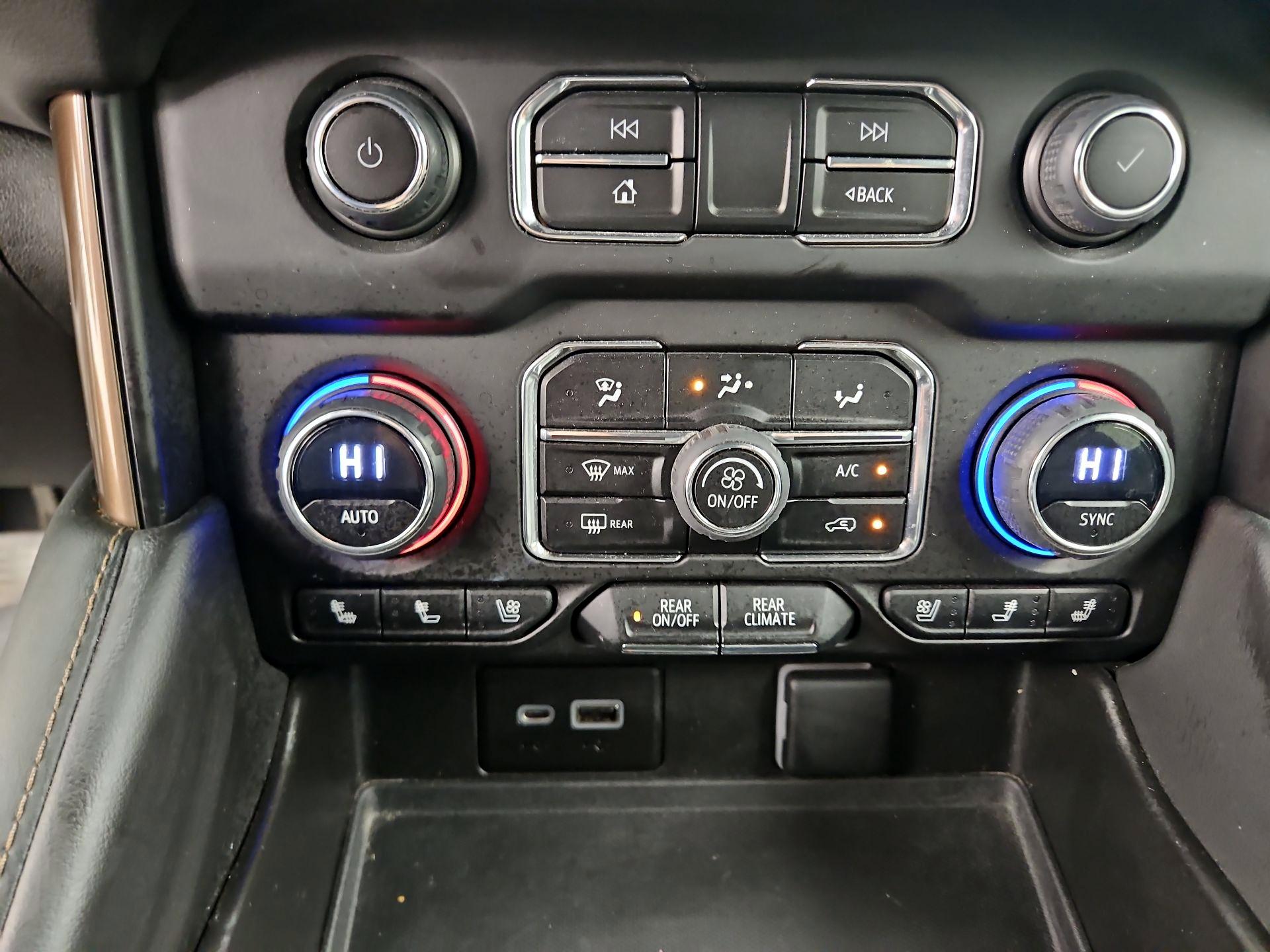 Thumbnail: 2023 Chevrolet Tahoe - 17