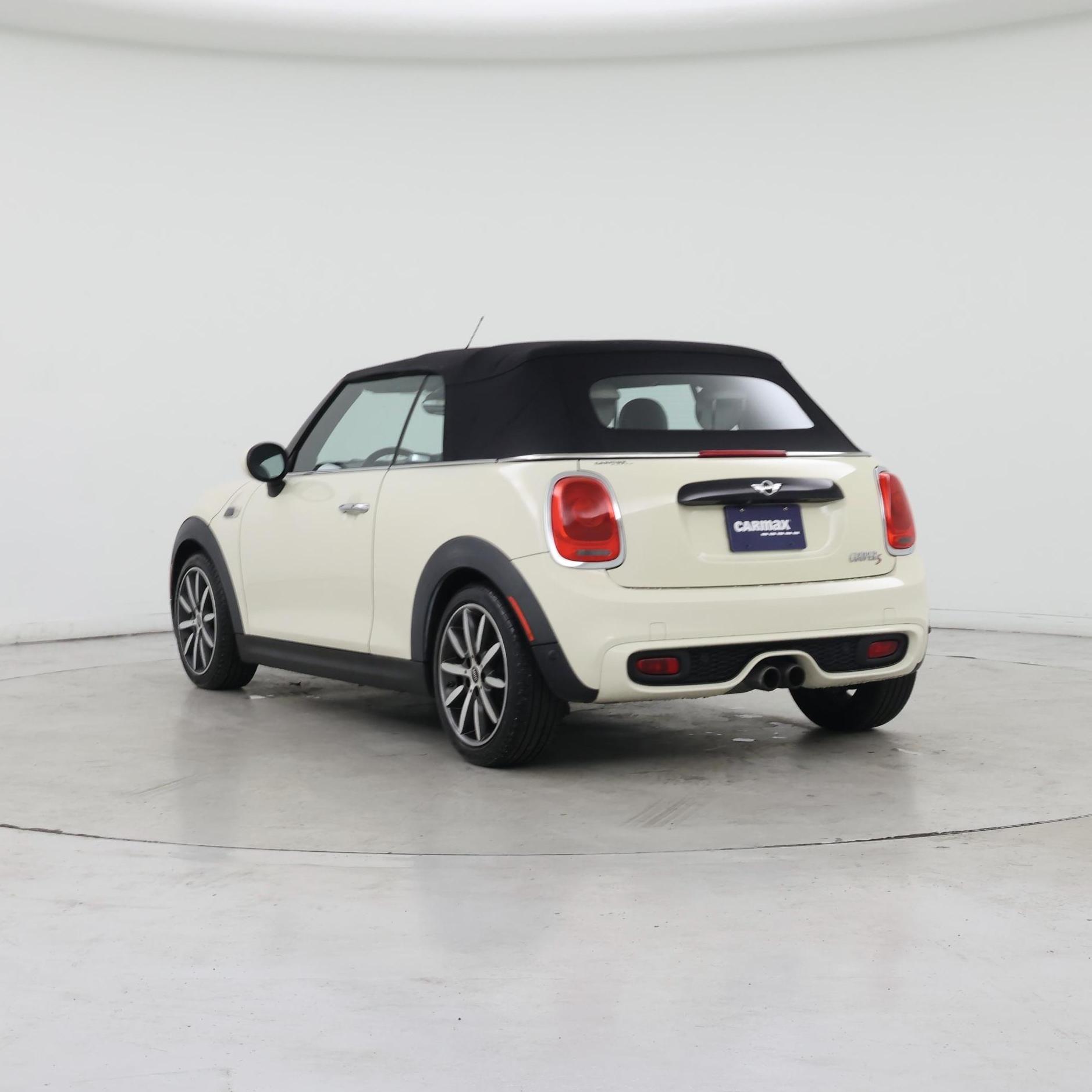 Thumbnail: 2017 MINI Cooper - 2