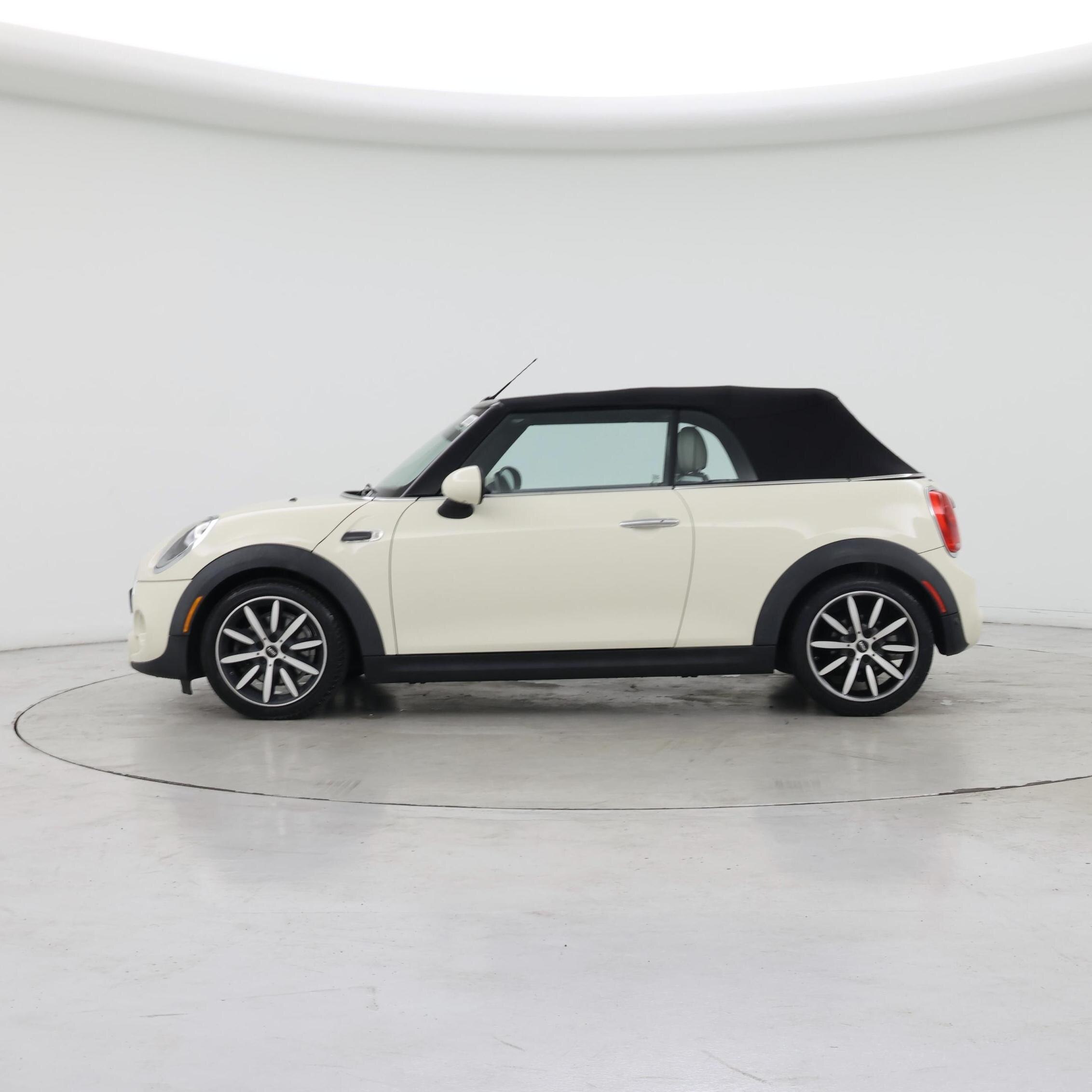 Thumbnail: 2017 MINI Cooper - 3