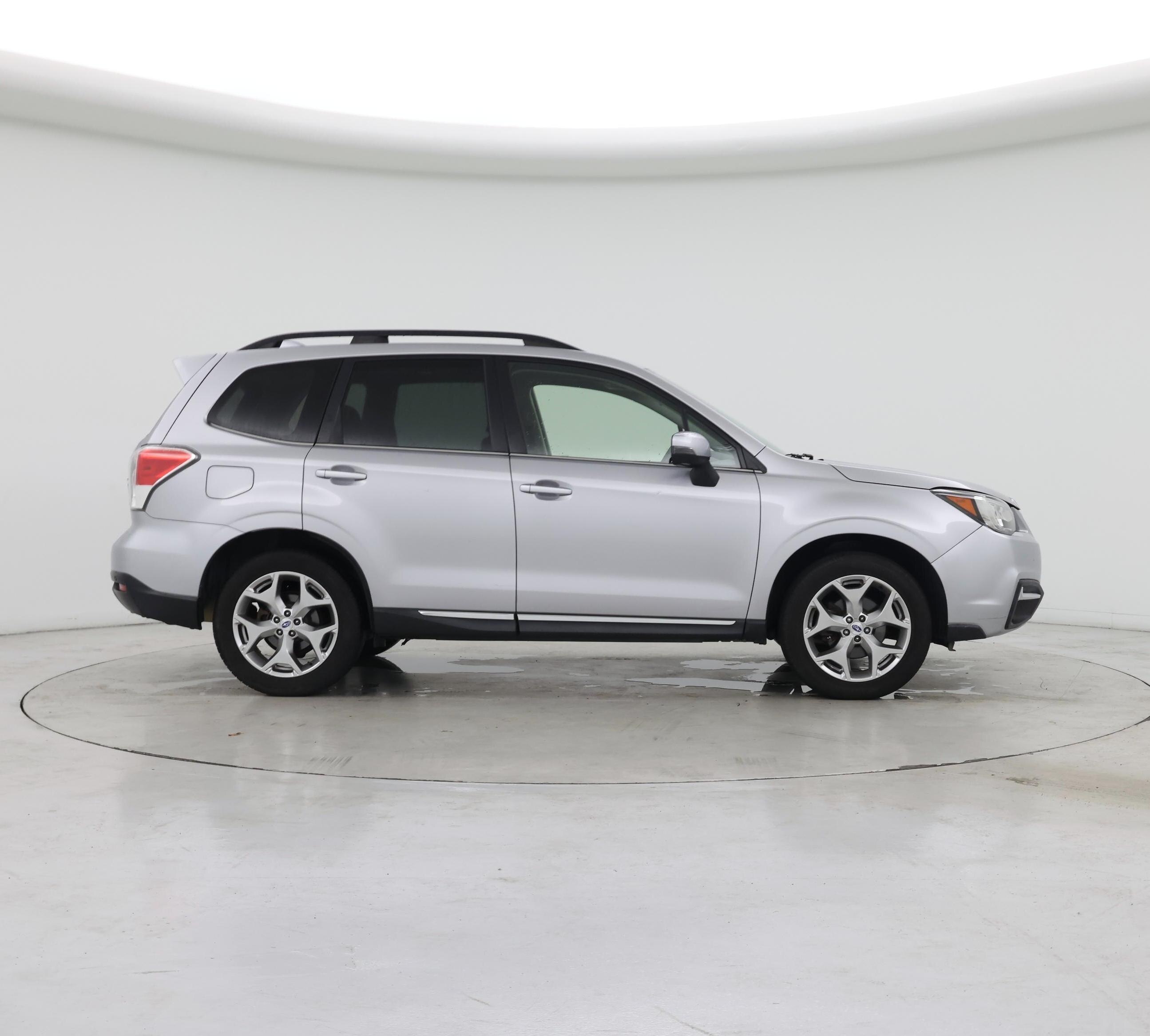 Thumbnail: 2017 Subaru Forester - 7