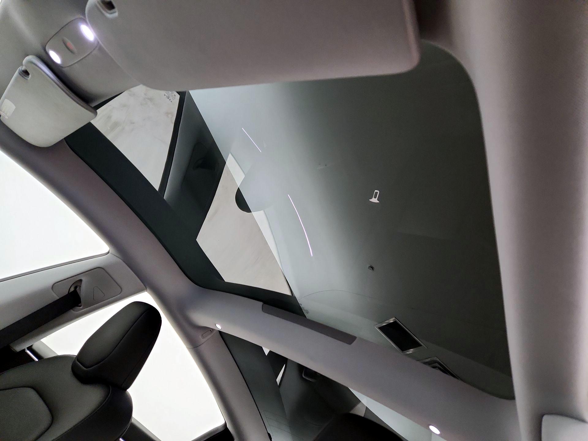 Thumbnail: 2024 Tesla Model 3 - 19