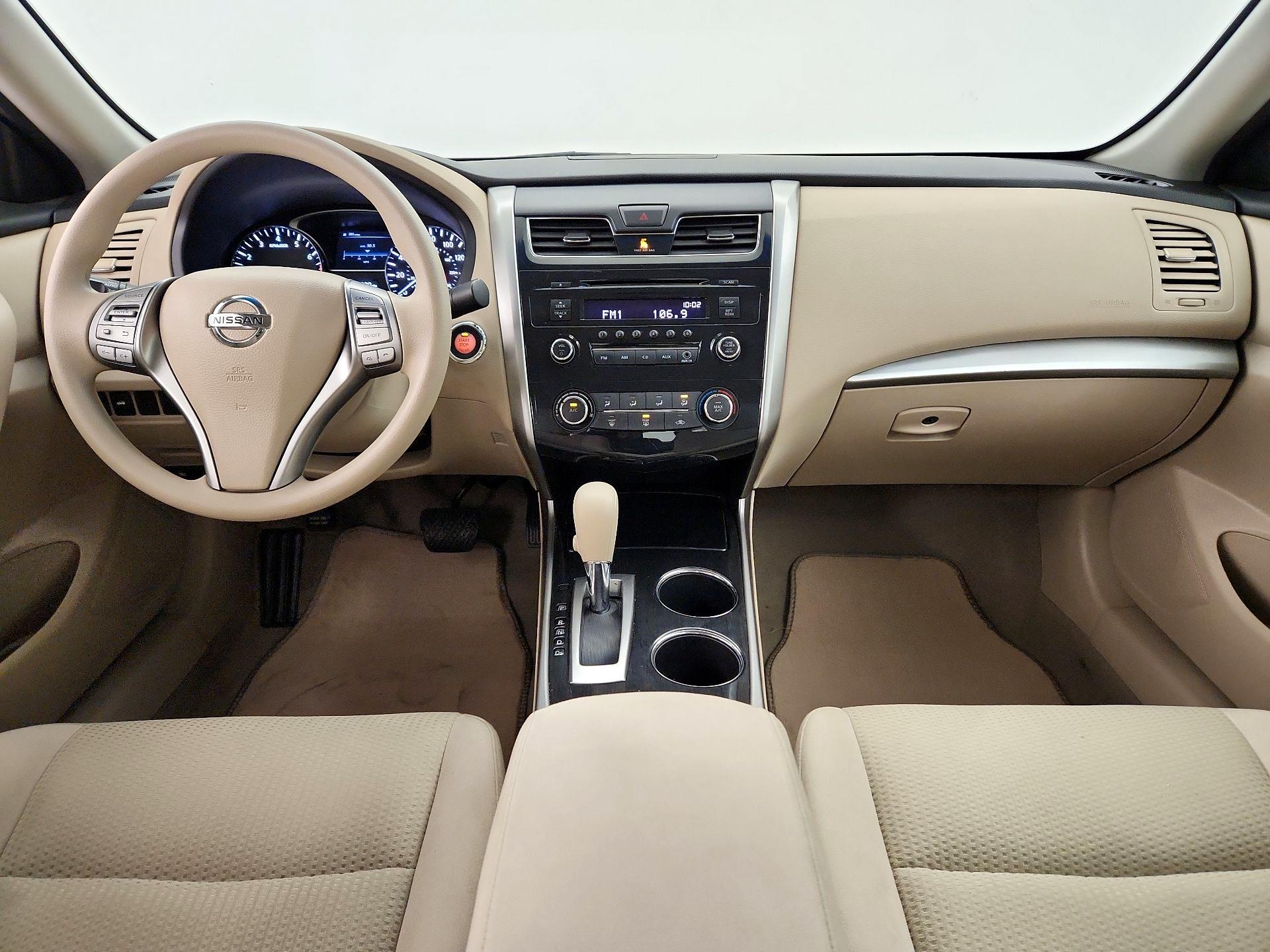 Thumbnail: 2014 Nissan Altima - 9