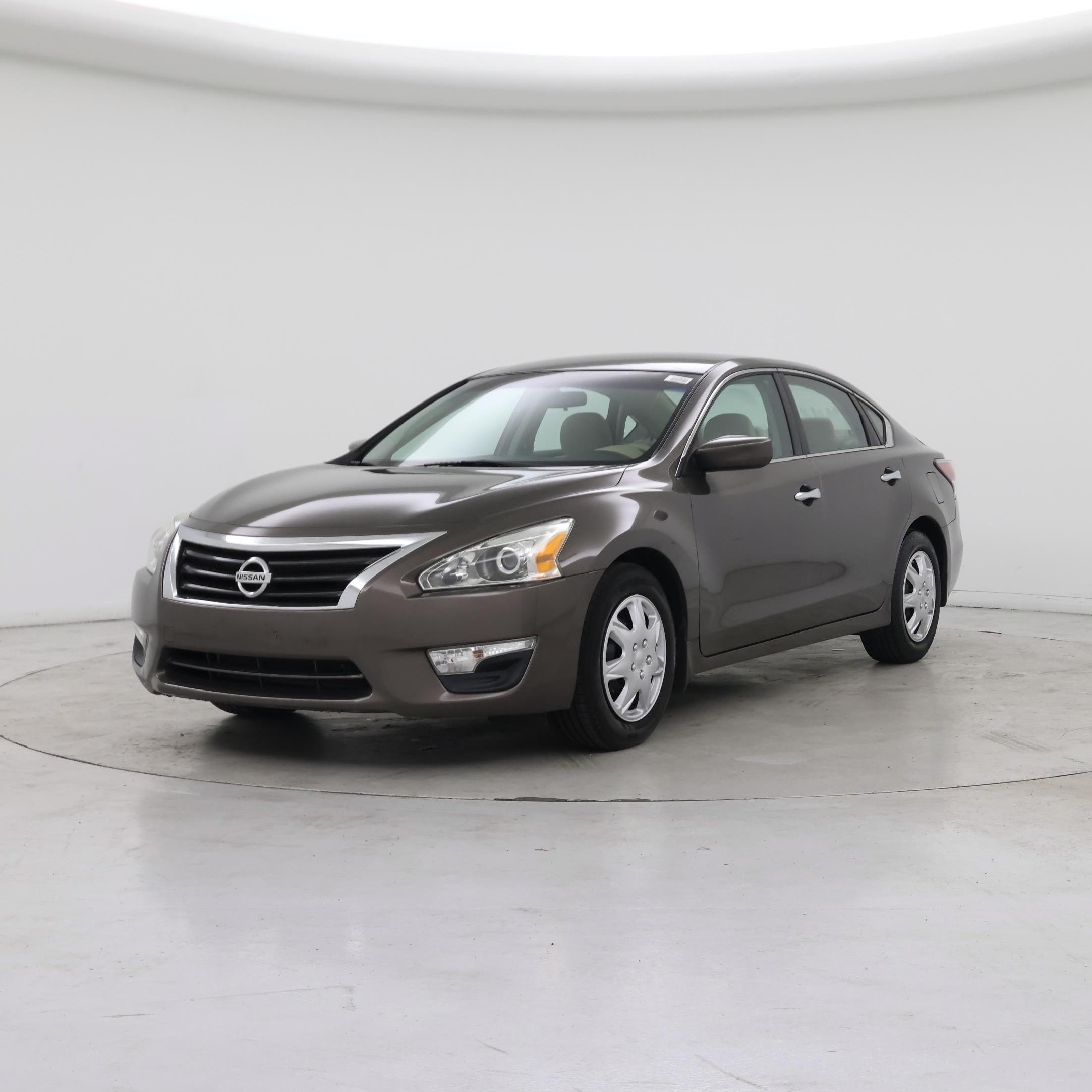 Thumbnail: 2014 Nissan Altima - 4