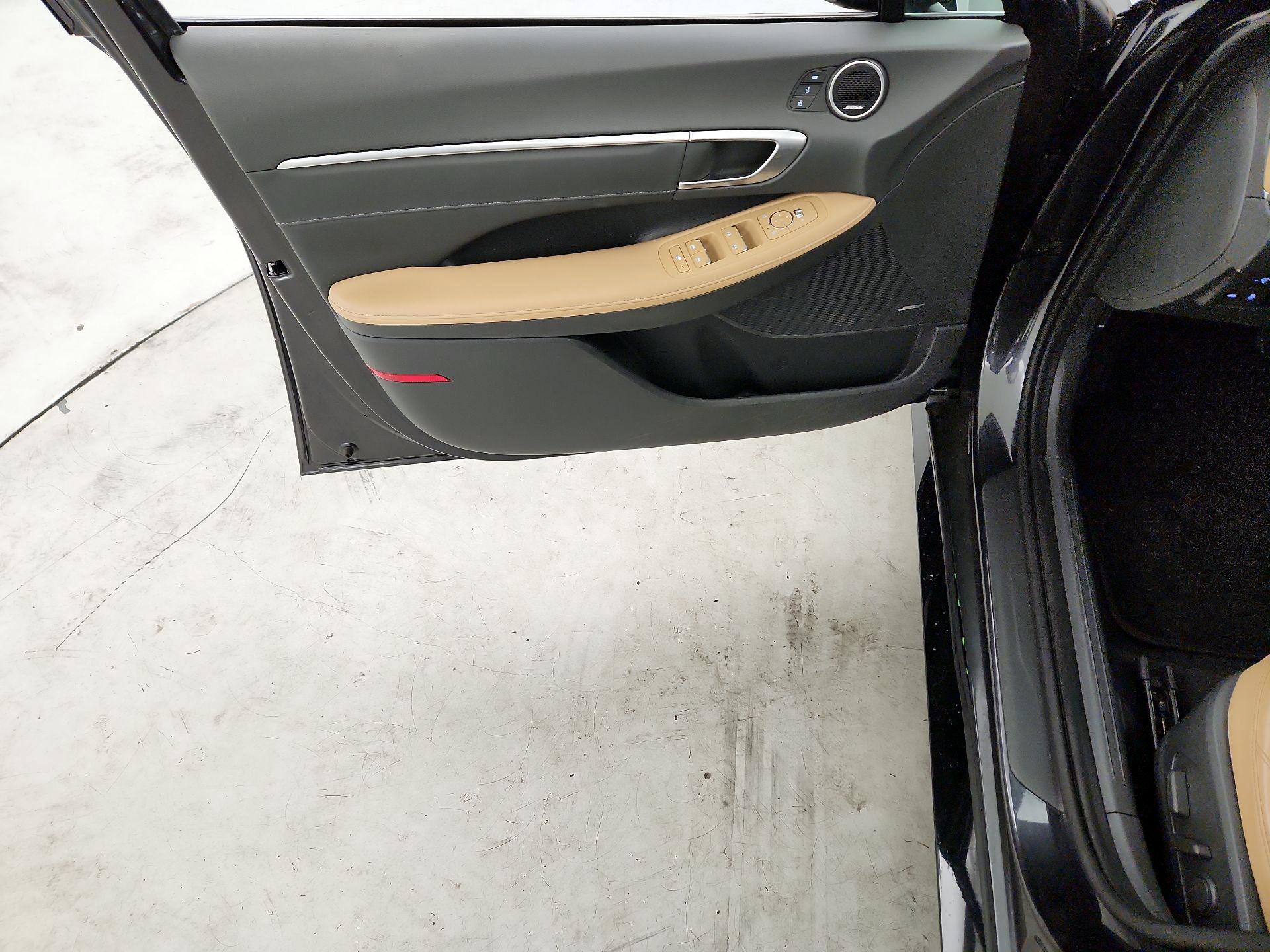 Thumbnail: 2021 Hyundai Sonata - 12