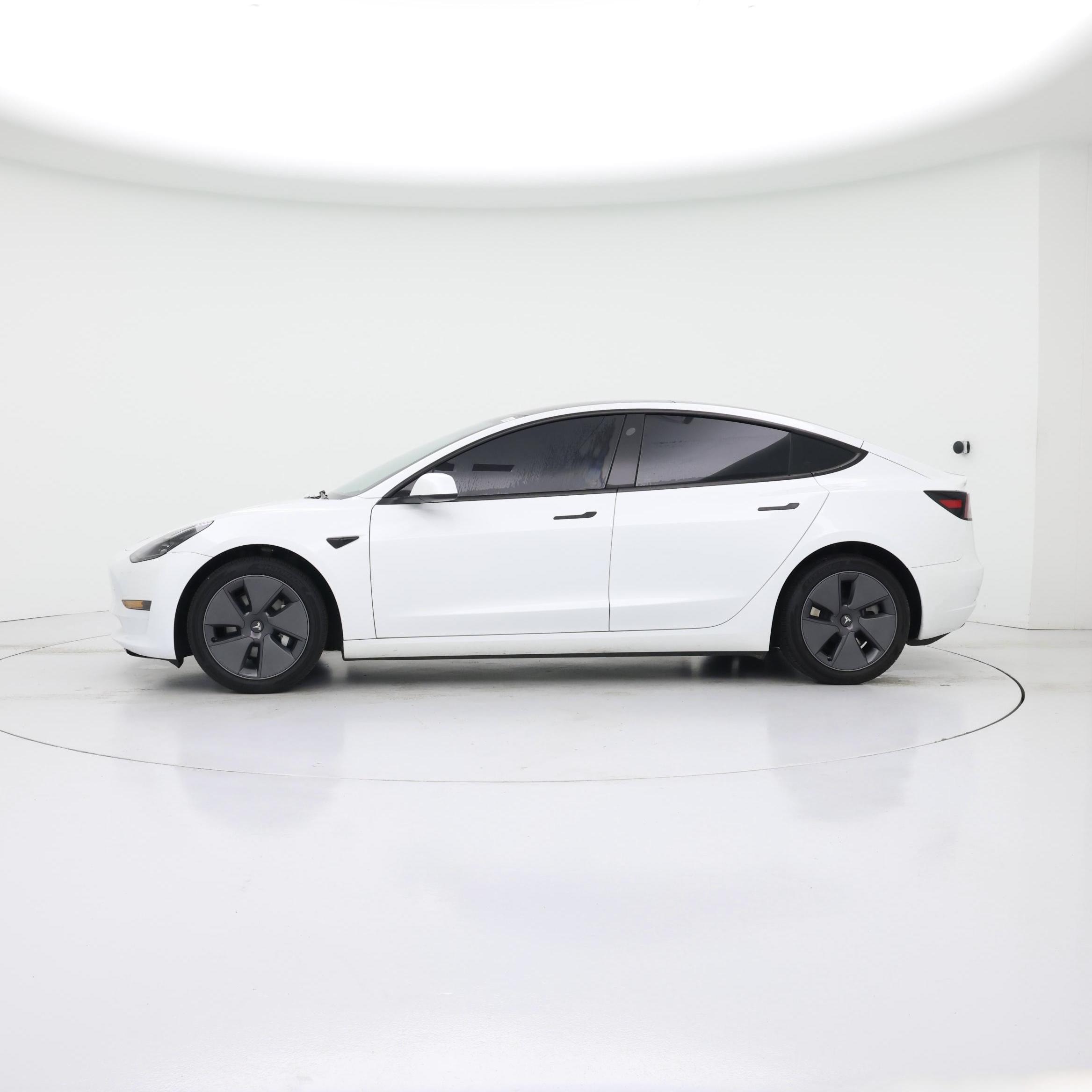 Thumbnail: 2023 Tesla Model 3 - 3