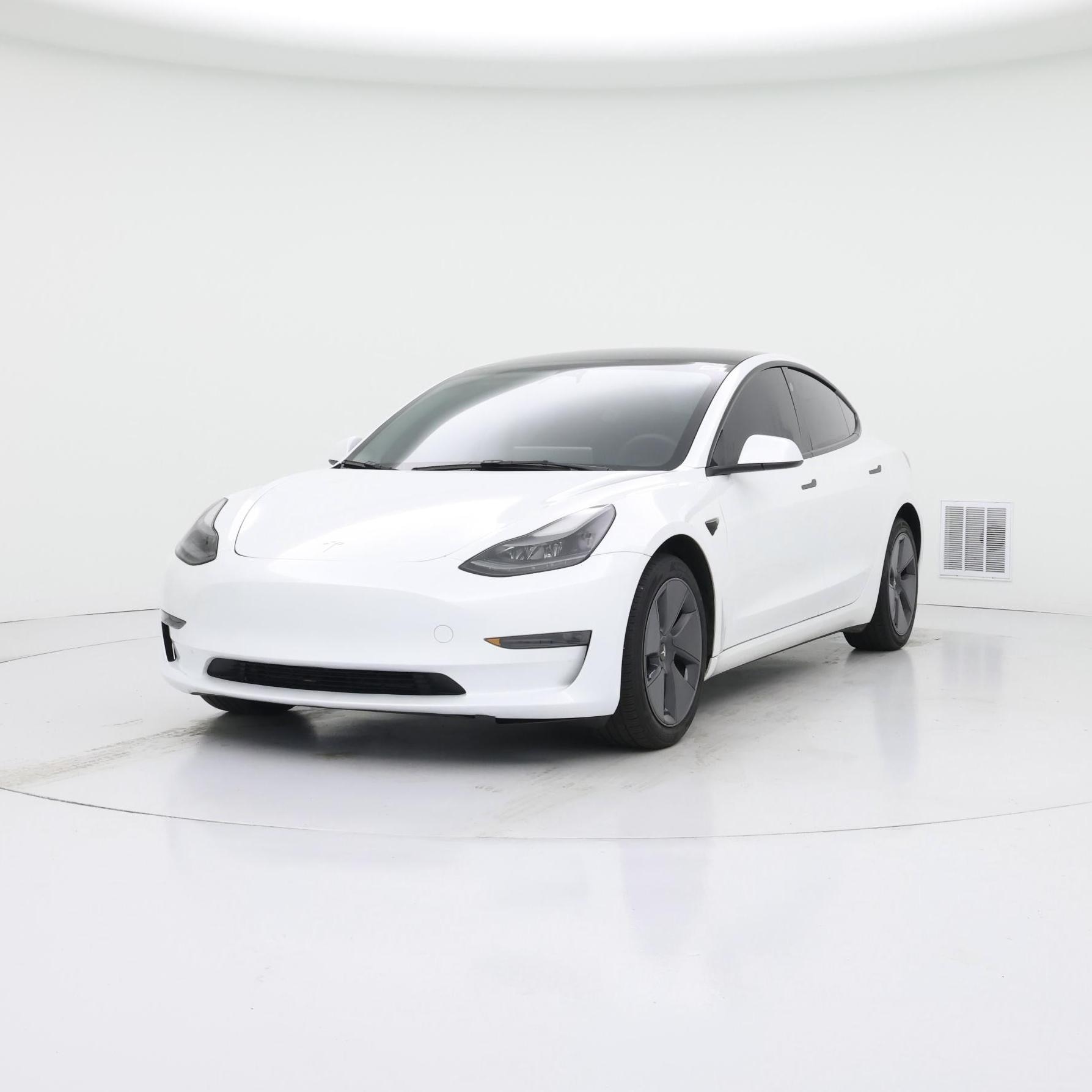 Thumbnail: 2023 Tesla Model 3 - 4