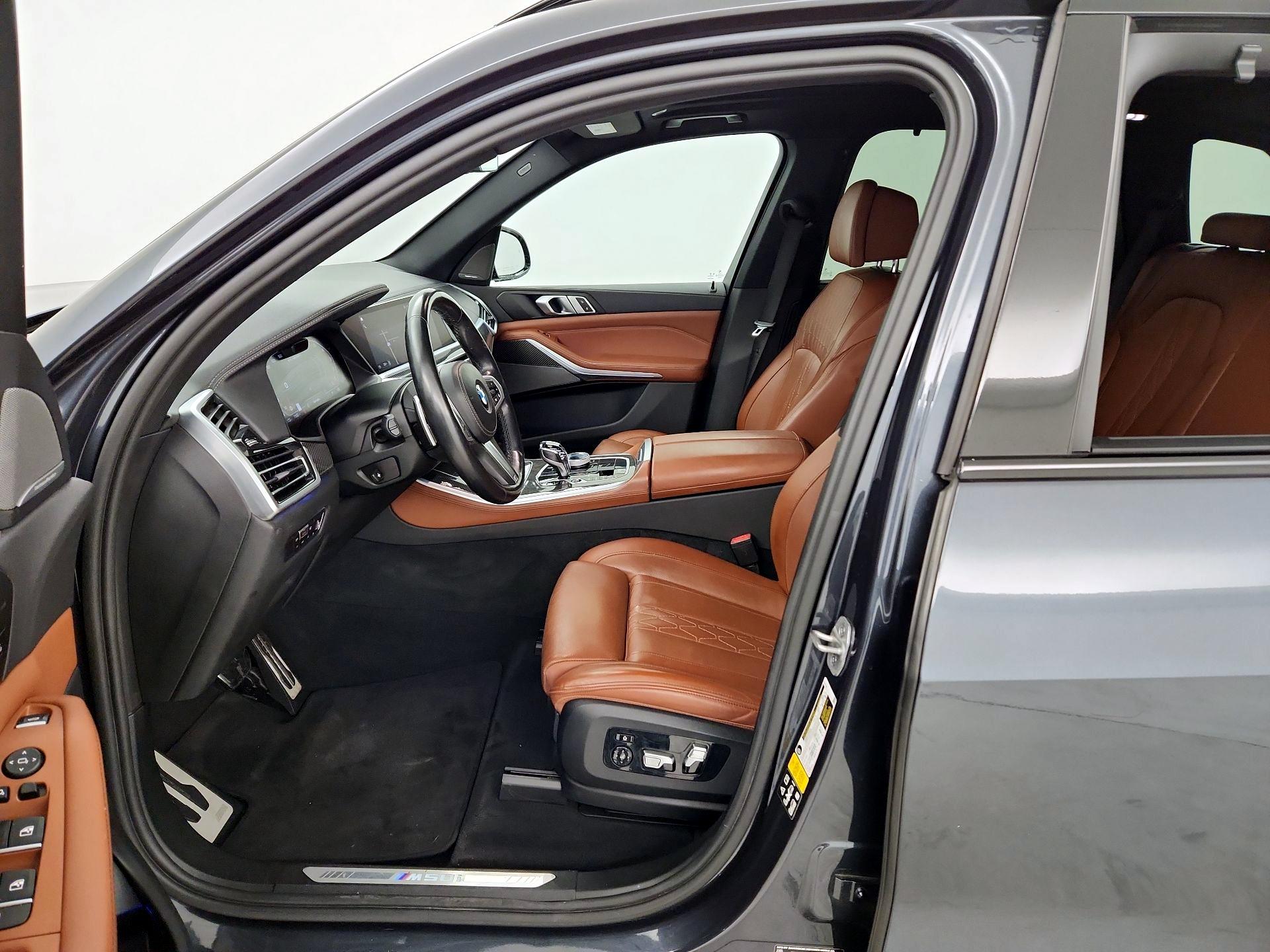 Thumbnail: 2022 BMW X5 - 11