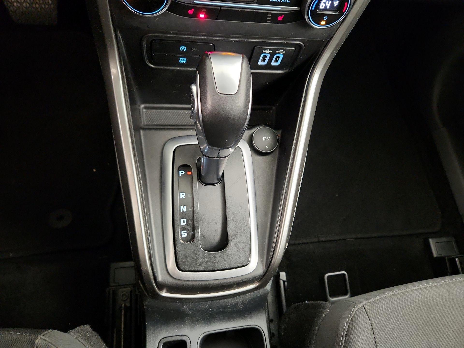 Thumbnail: 2018 Ford EcoSport - 17