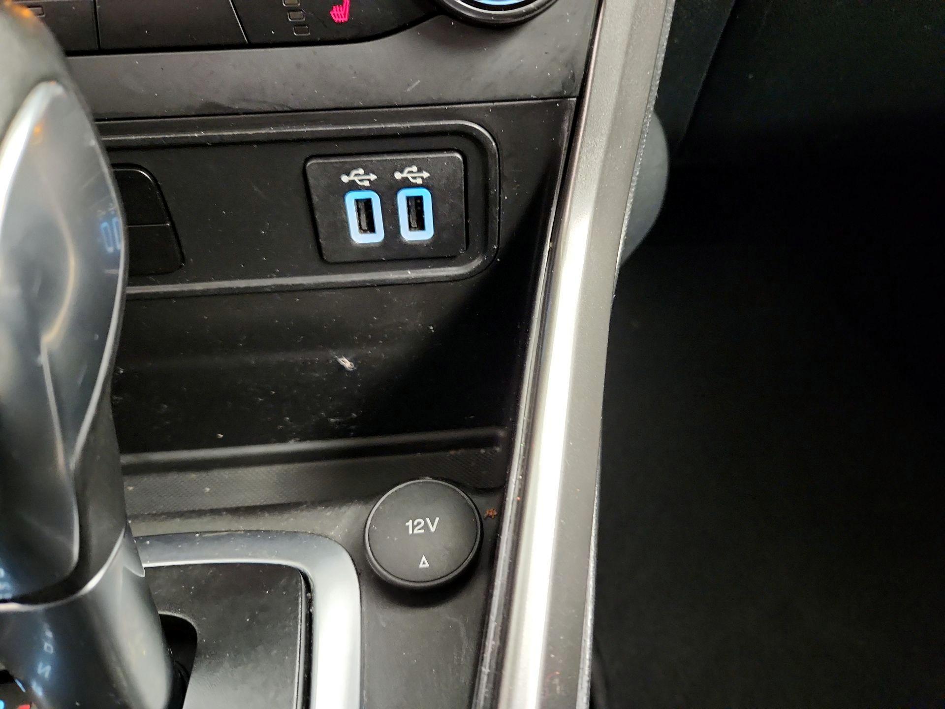 Thumbnail: 2018 Ford EcoSport - 18