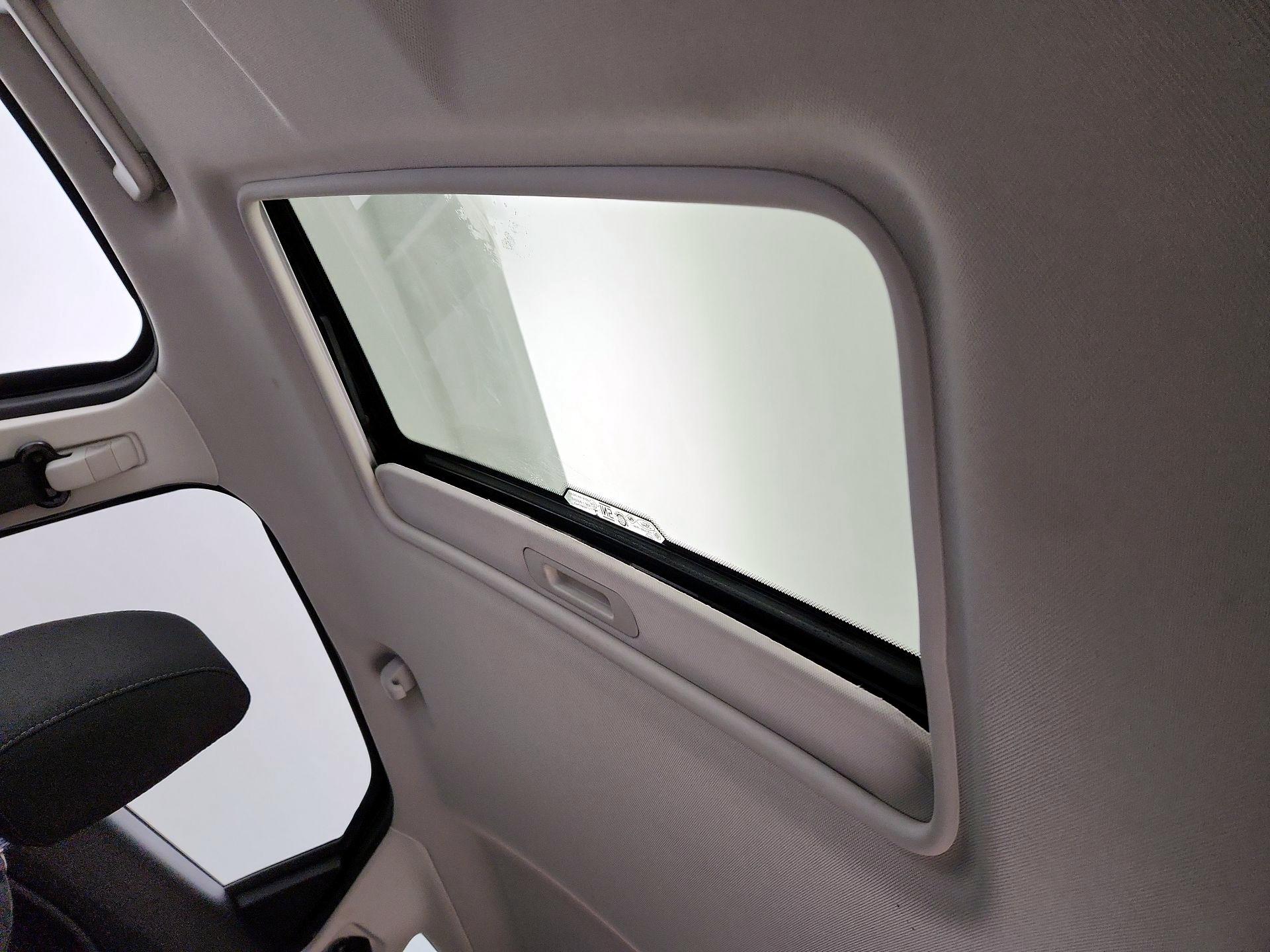 Thumbnail: 2018 Ford EcoSport - 19