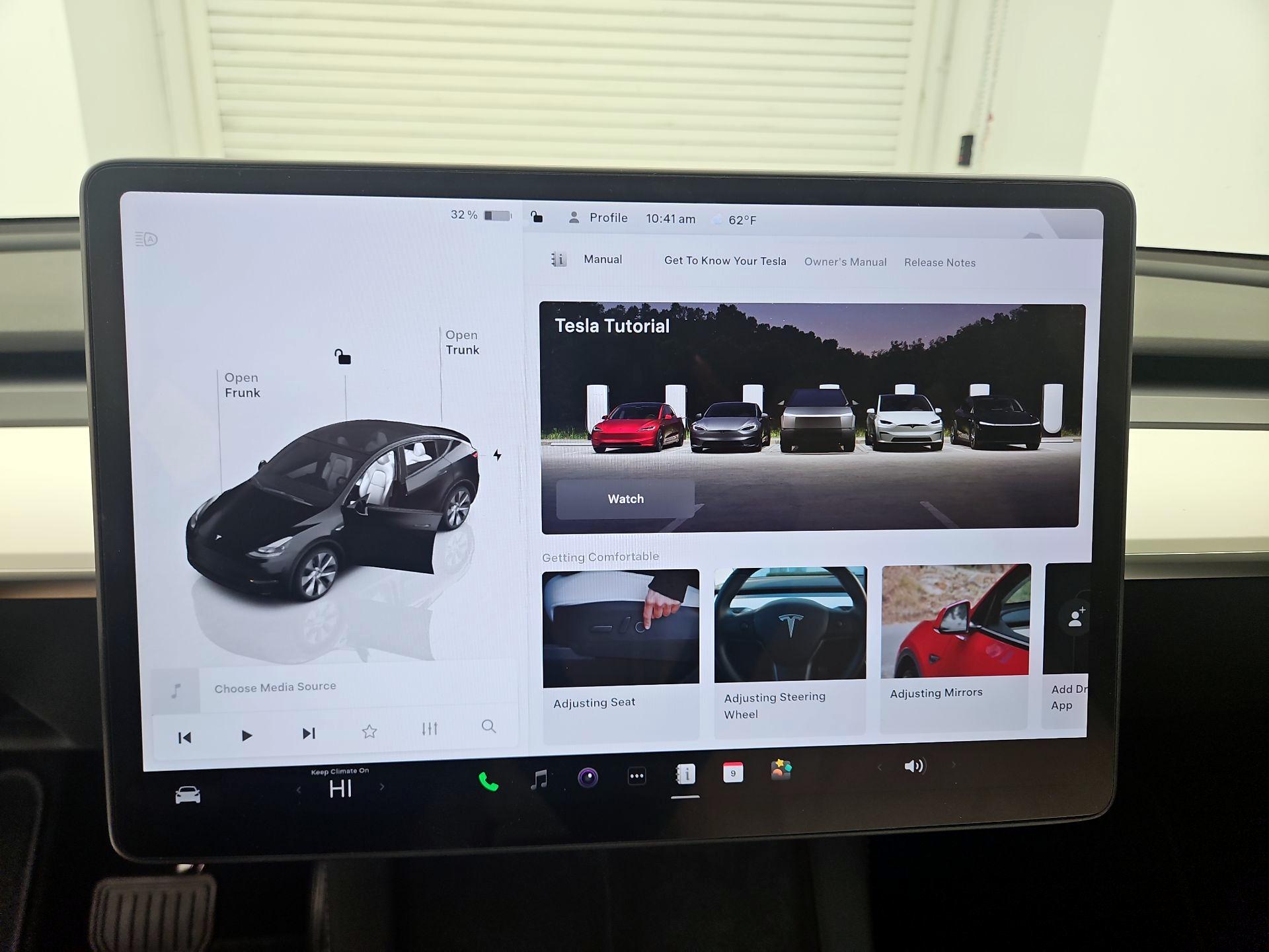 Thumbnail: 2023 Tesla Model Y - 16