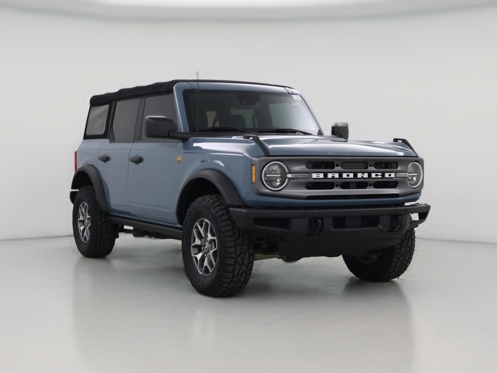 2023 Ford Bronco 4-Door Badlands