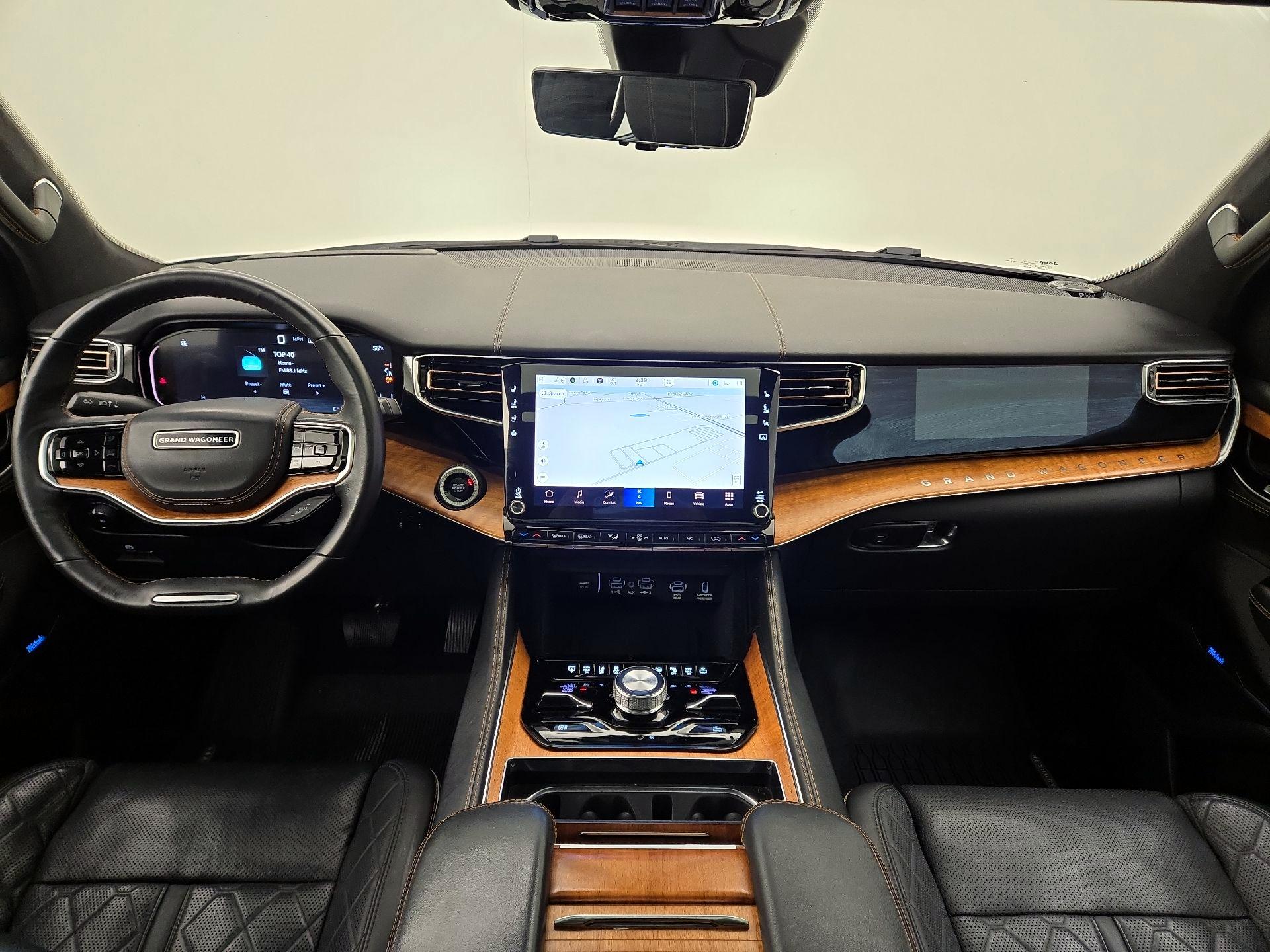 Thumbnail: 2022 Jeep Grand Wagoneer - 9