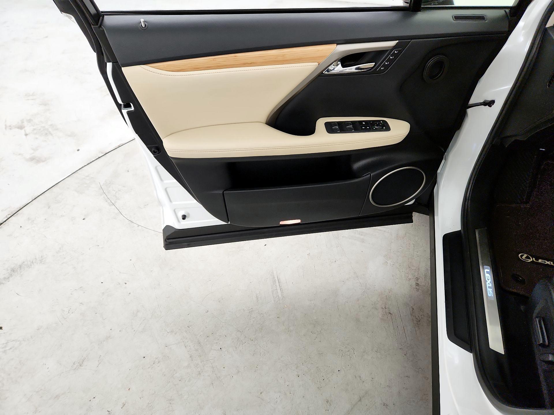 Thumbnail: 2022 Lexus RX - 12