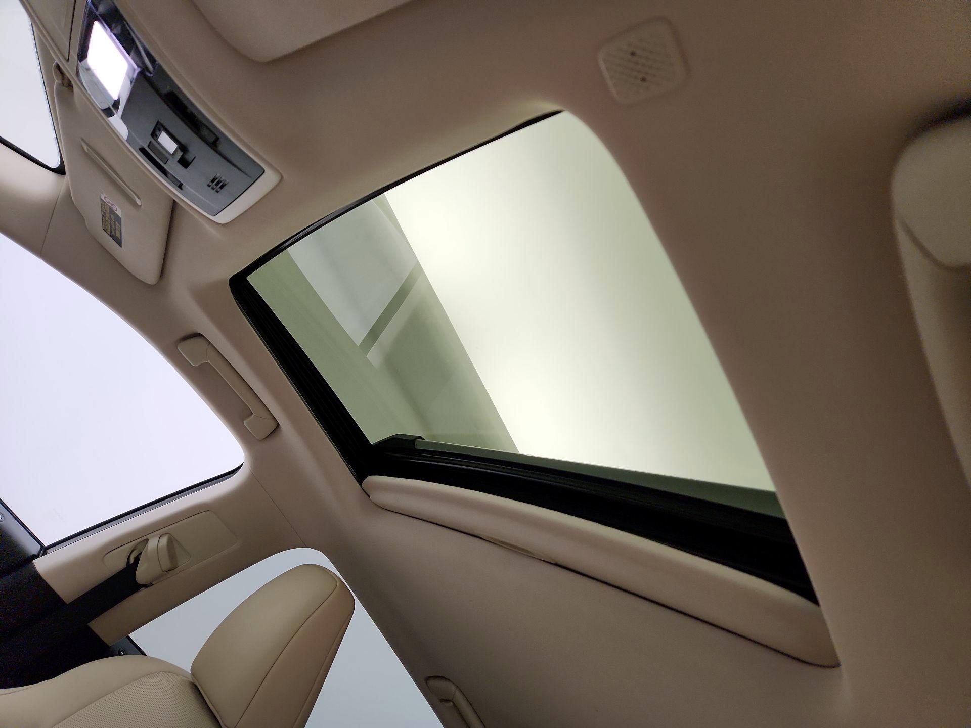 Thumbnail: 2022 Lexus RX - 20