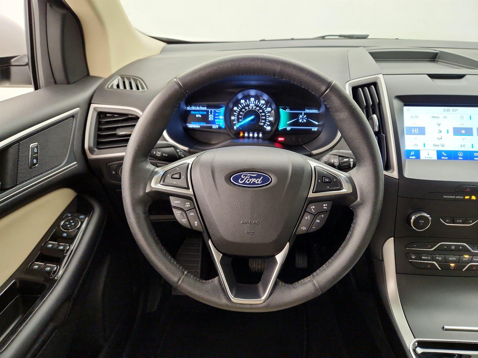 Thumbnail: 2020 Ford Edge - 10