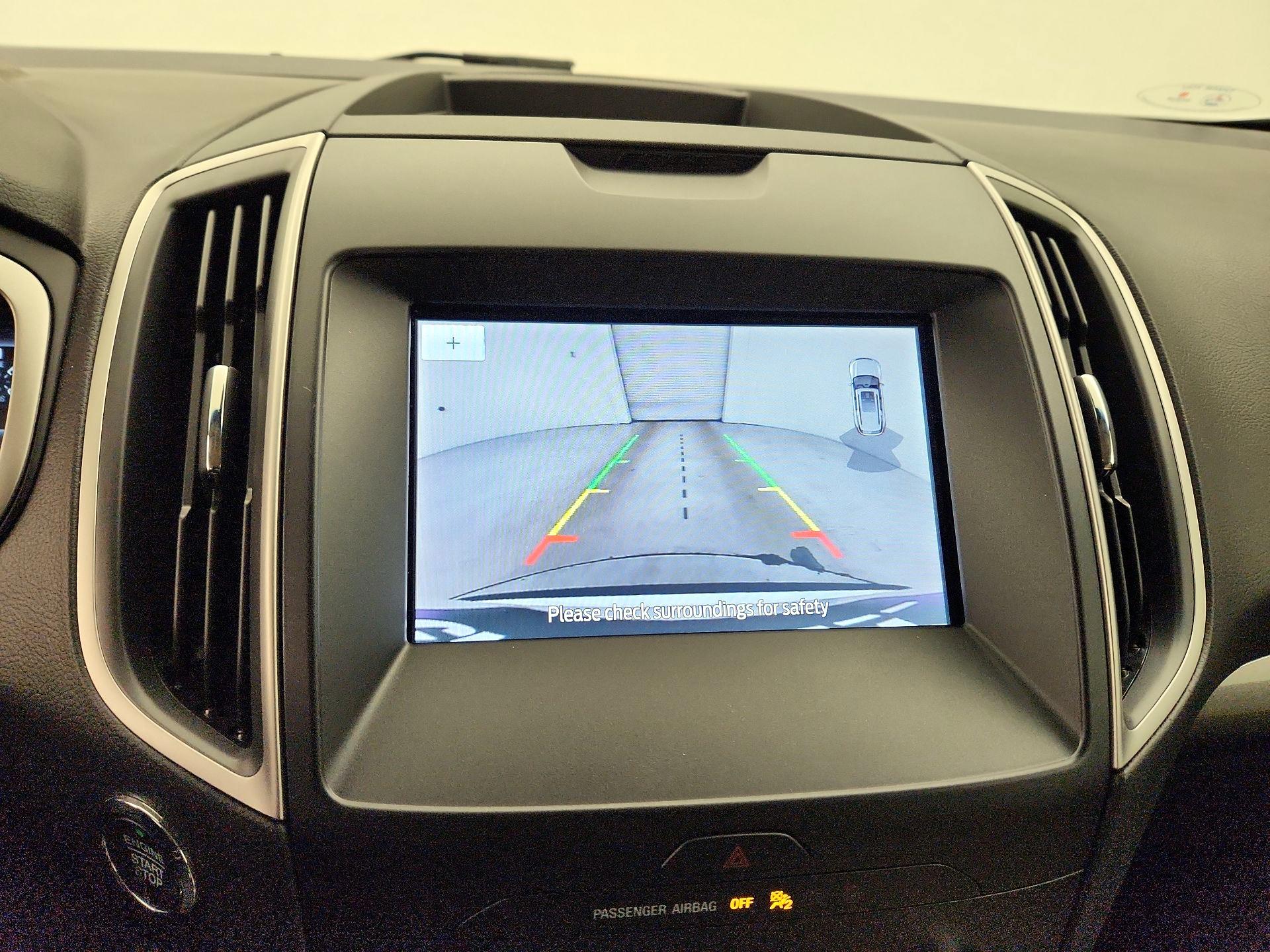 Thumbnail: 2020 Ford Edge - 15