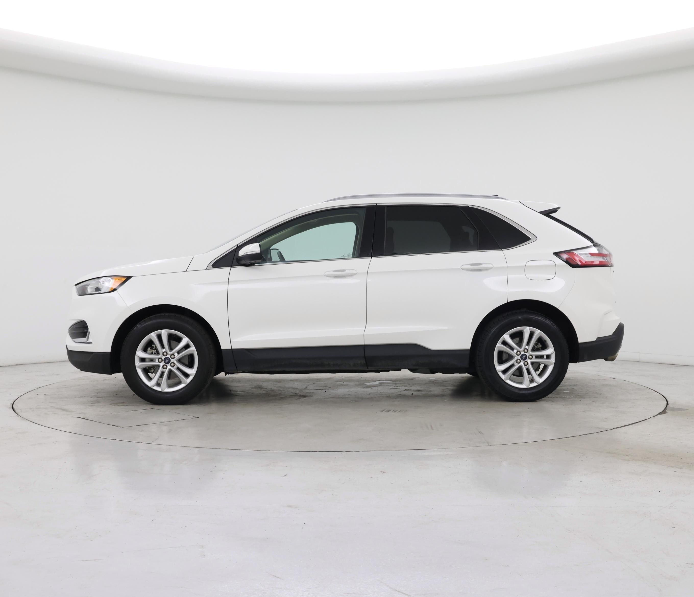 Thumbnail: 2020 Ford Edge - 3