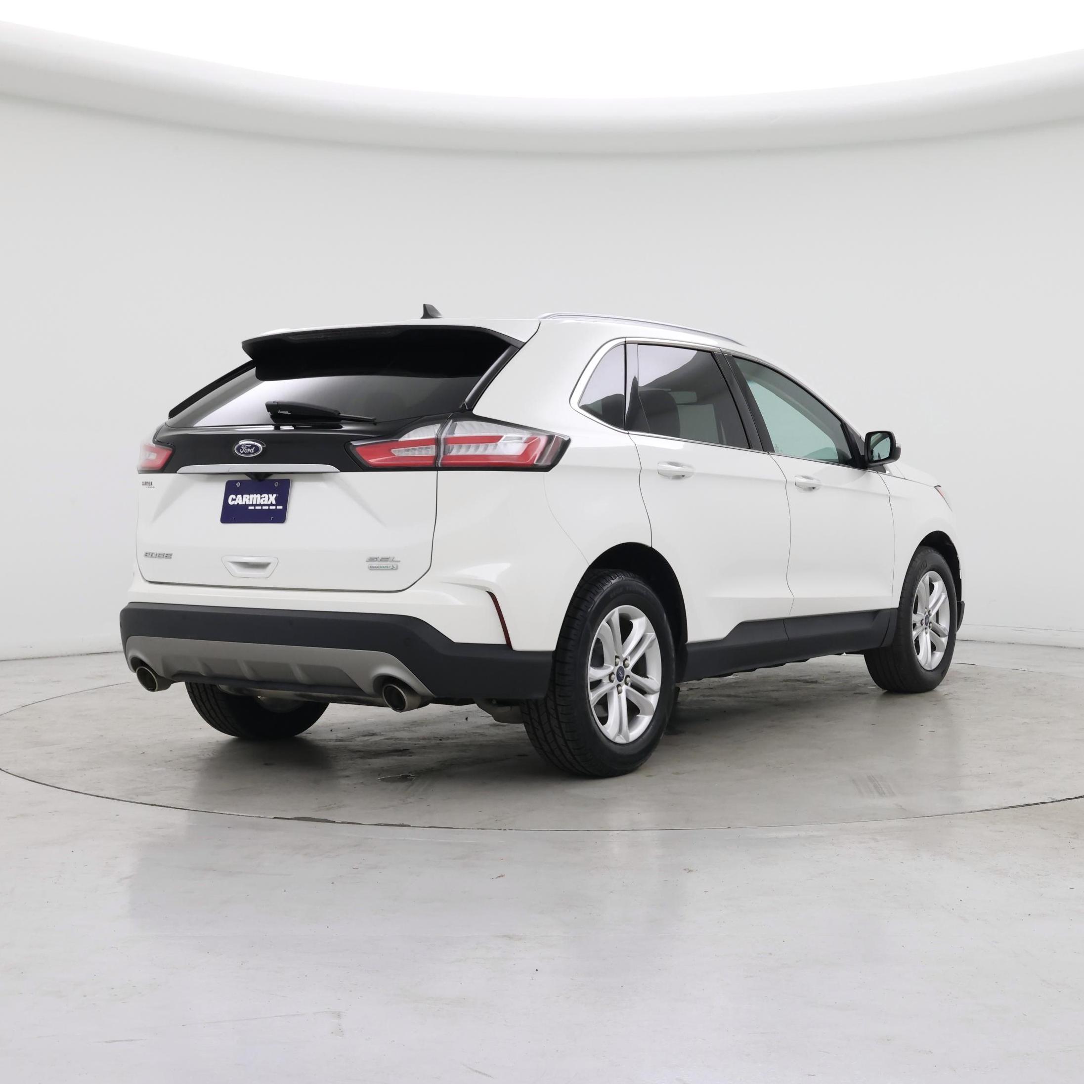 Thumbnail: 2020 Ford Edge - 8