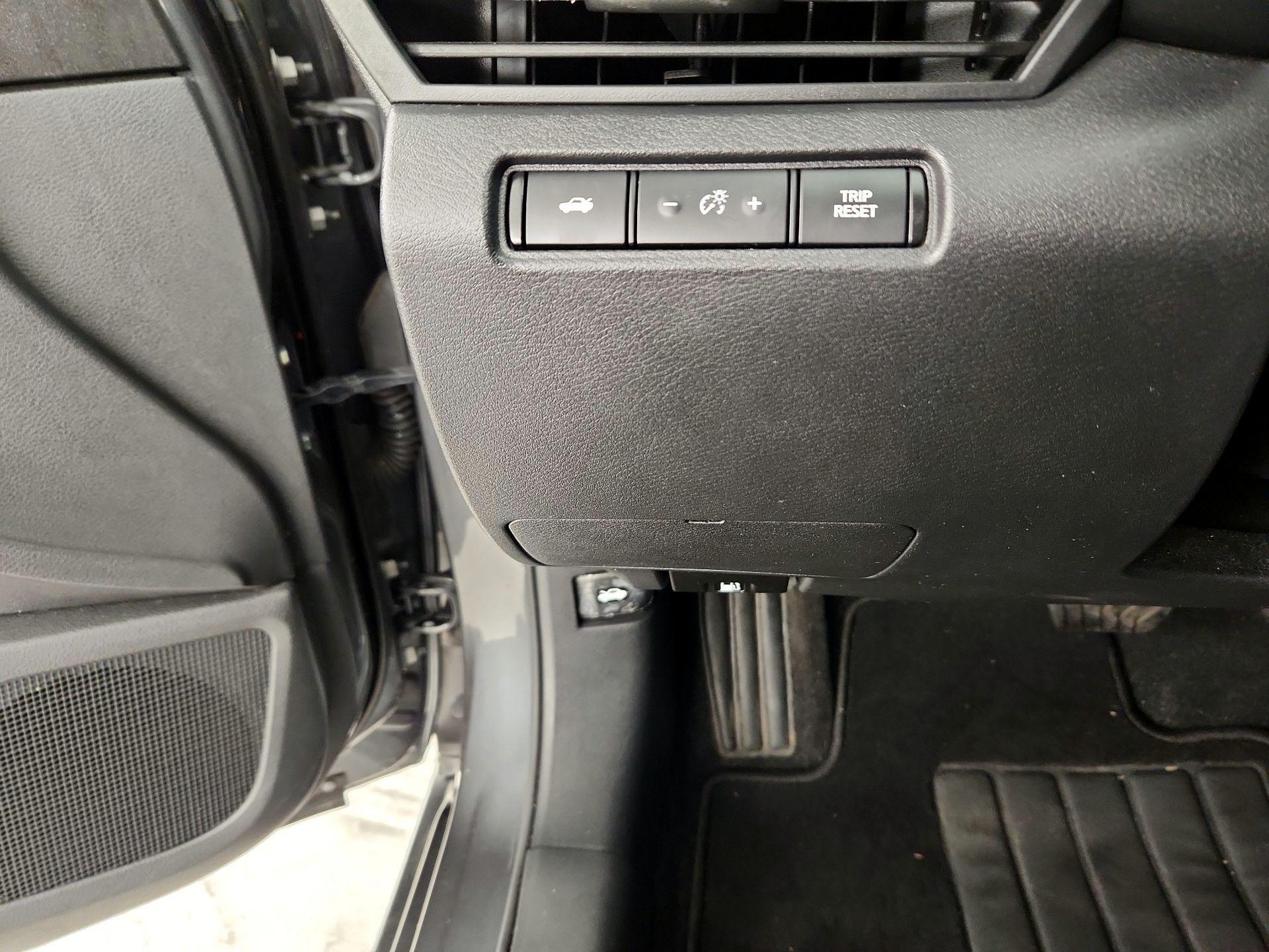 Thumbnail: 2021 Nissan Altima - 13