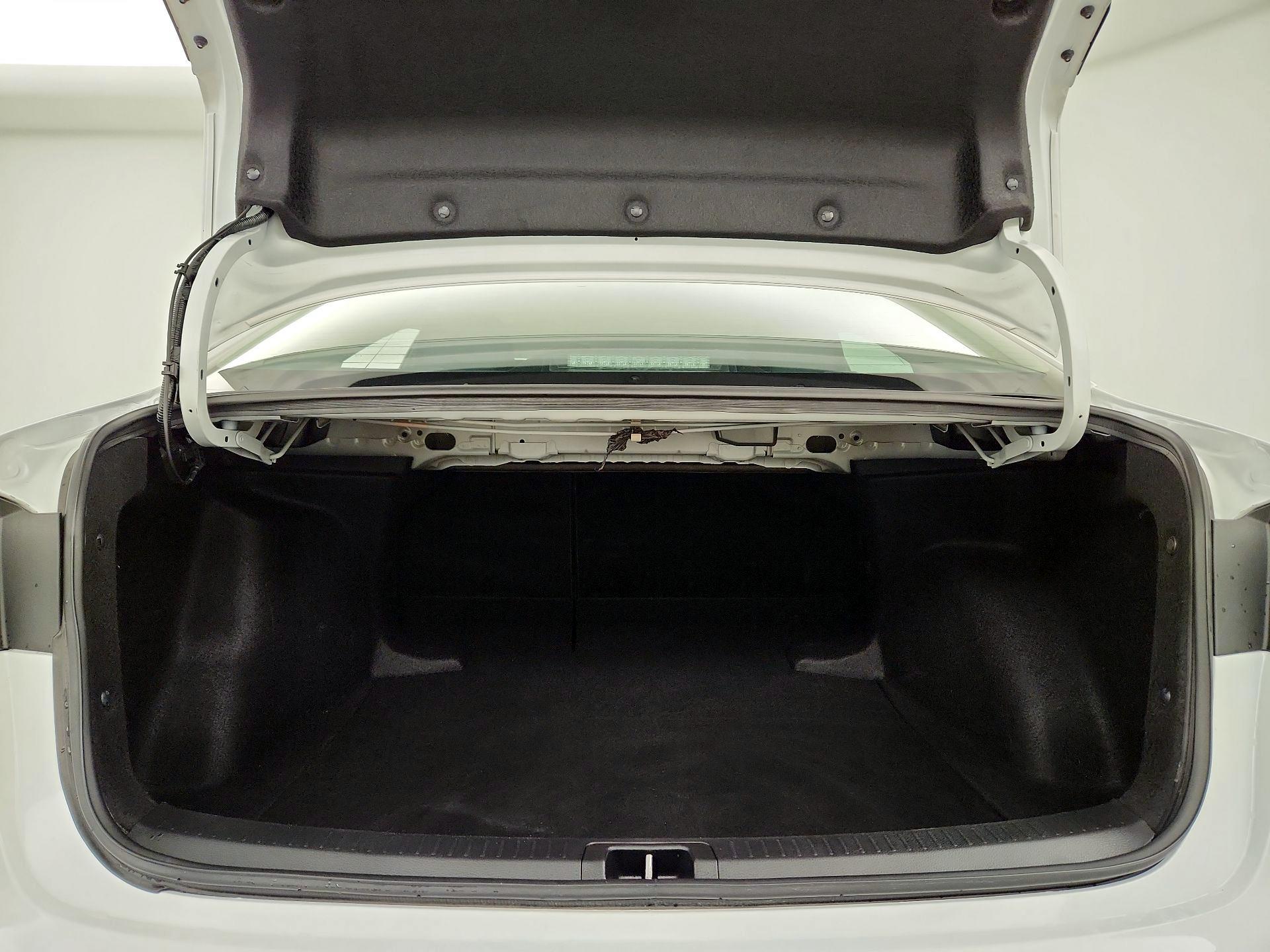 Thumbnail: 2024 Toyota Corolla - 20