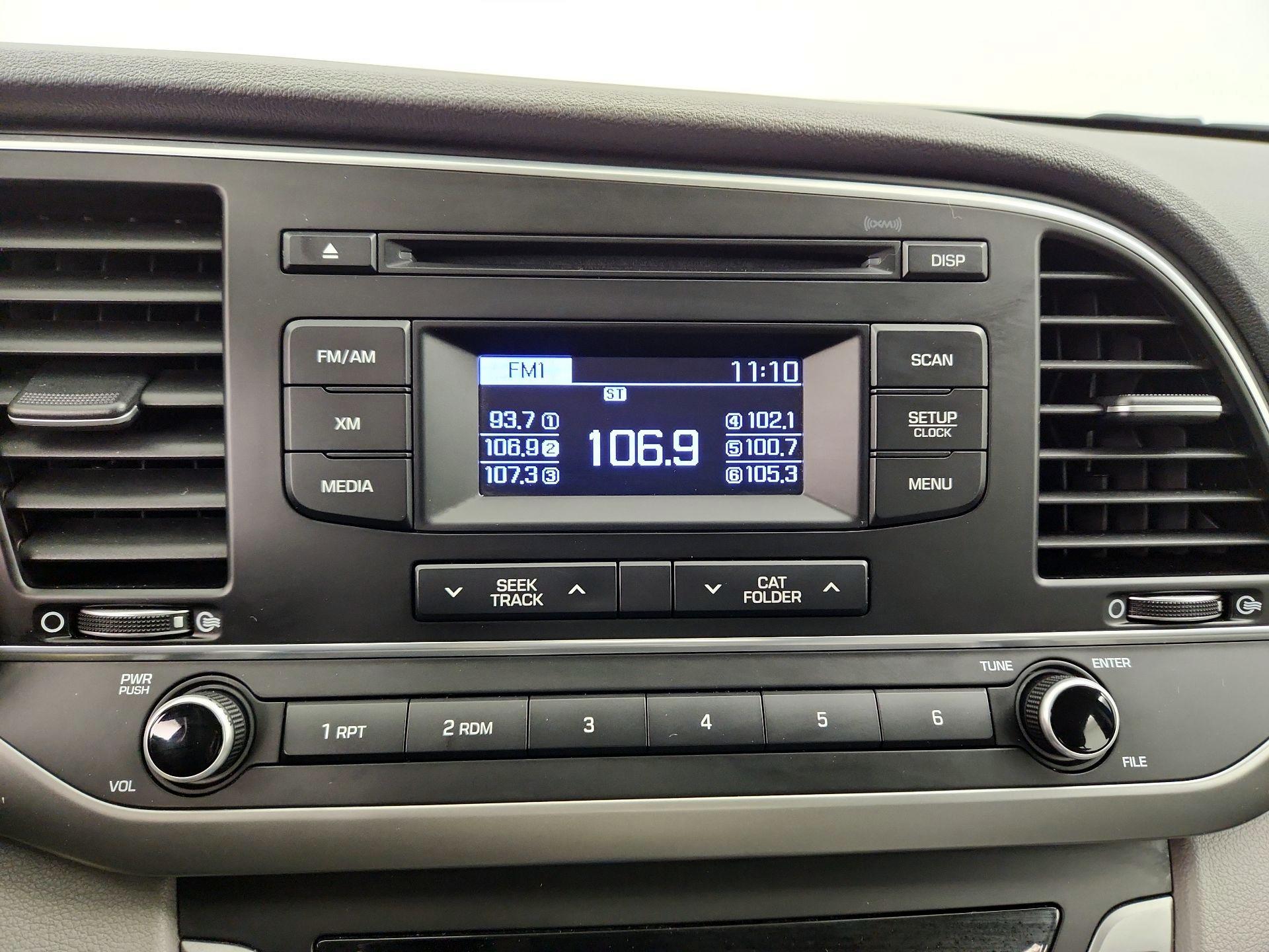 Thumbnail: 2017 Hyundai Elantra - 14