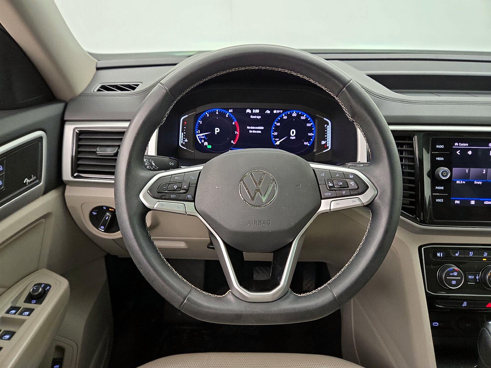 Thumbnail: 2021 Volkswagen Atlas - 10